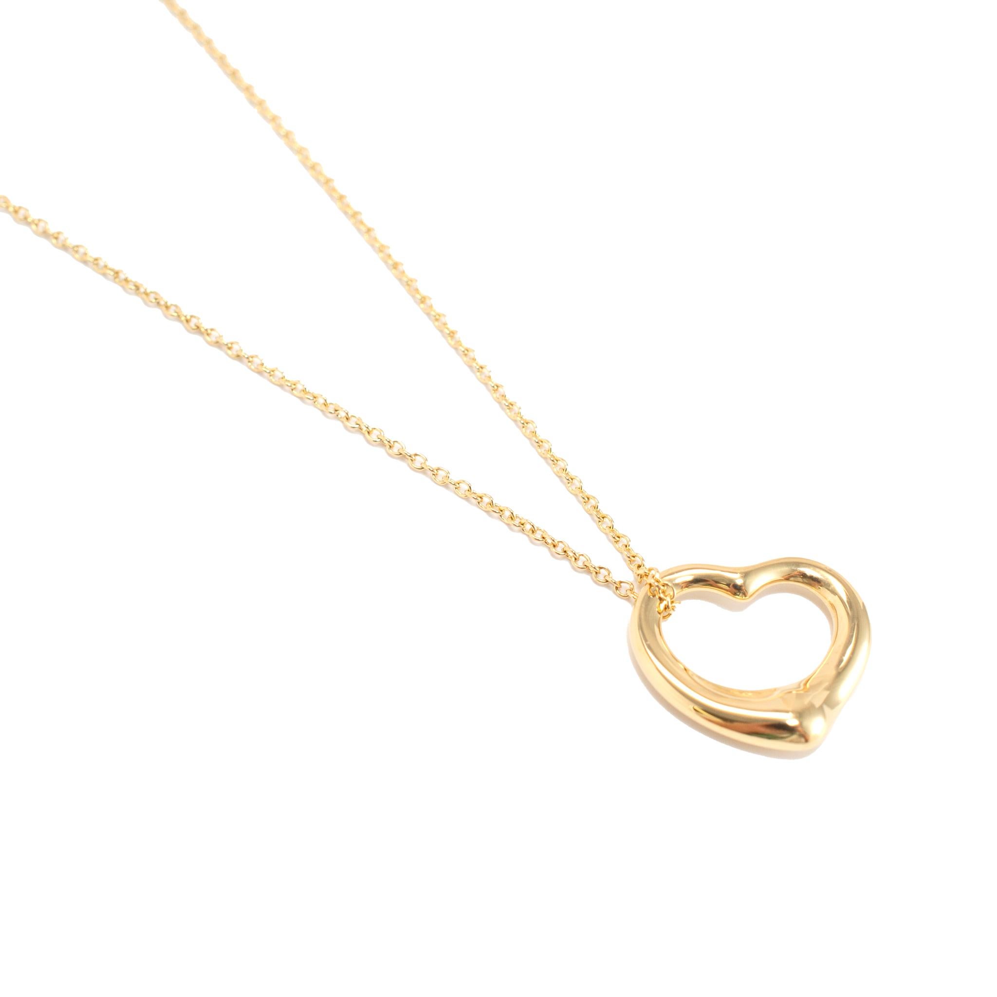 Women's Tiffany & Co. Elsa Peretti 18K Yellow Gold 16MM Open Heart Pendant Necklace For Sale