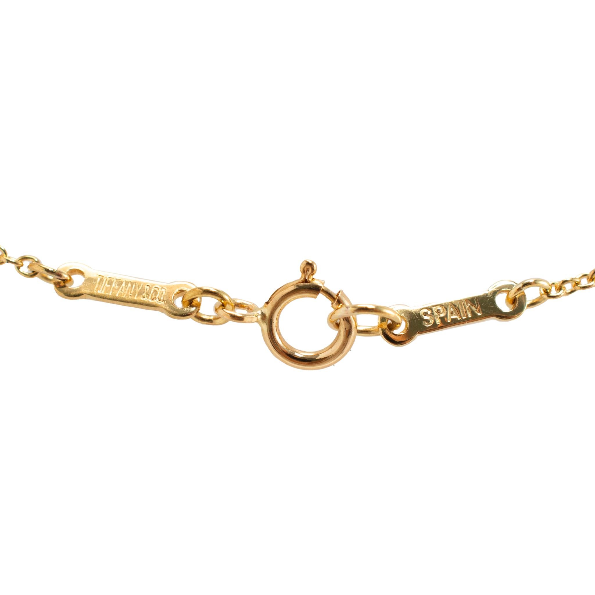 Tiffany & Co. Elsa Peretti 18K Yellow Gold 16MM Open Heart Pendant Necklace For Sale 4