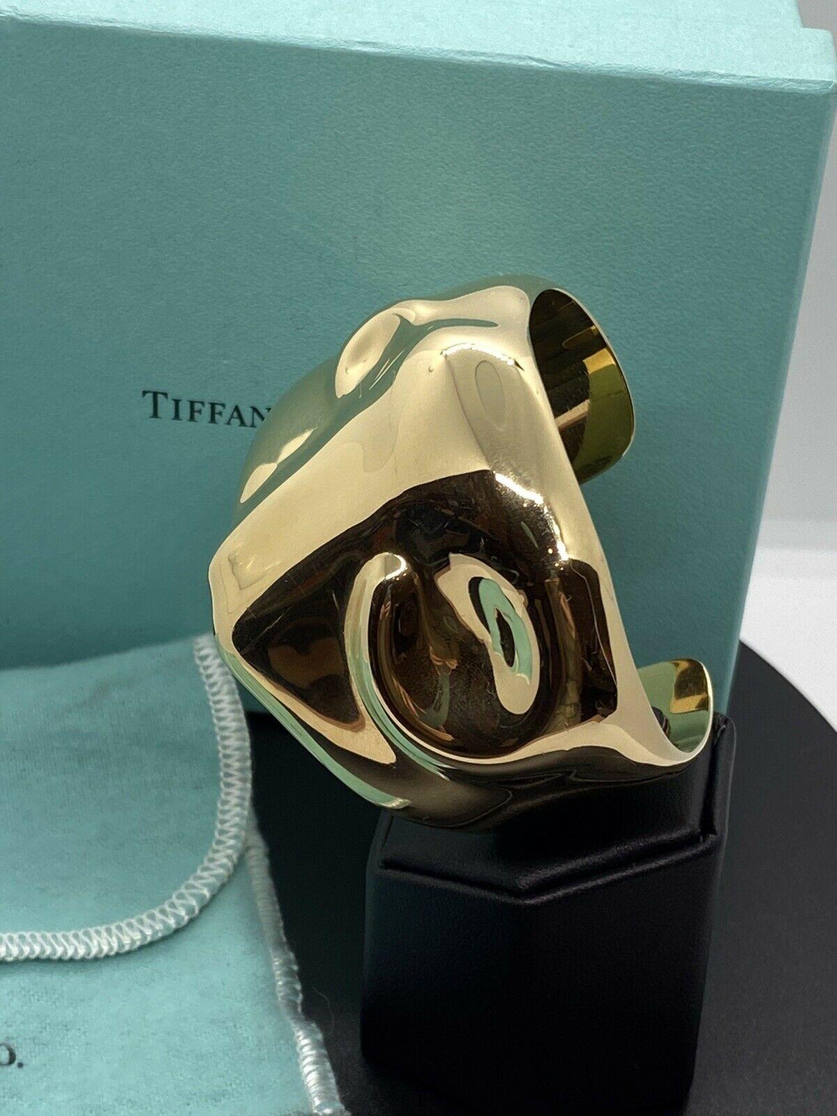 Tiffany & Co. Elsa Peretti 18k Yellow Gold Abstract Taurus Cuff Bangle, C. 1978 1