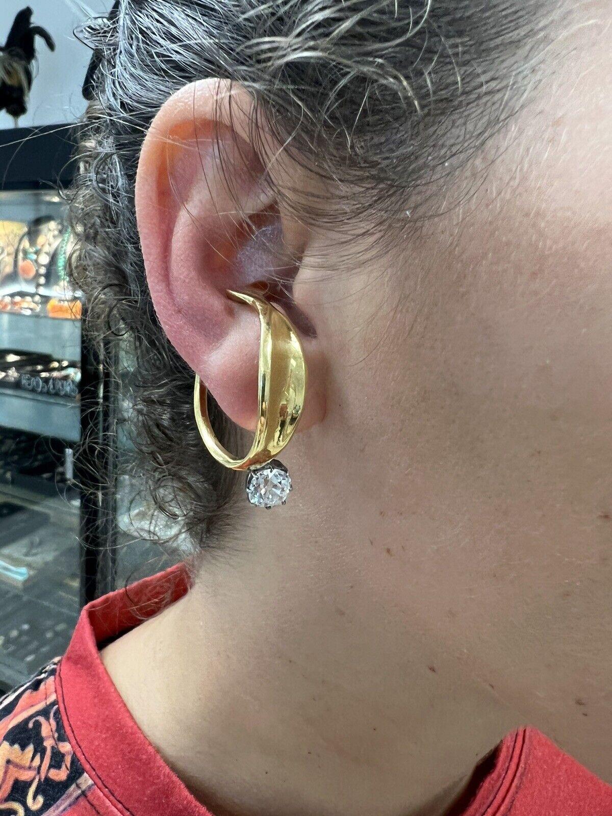 Women's or Men's Tiffany & Co. Elsa Peretti 18k Yellow Gold Ear Lobe Cuff Earrings Vintage Rare