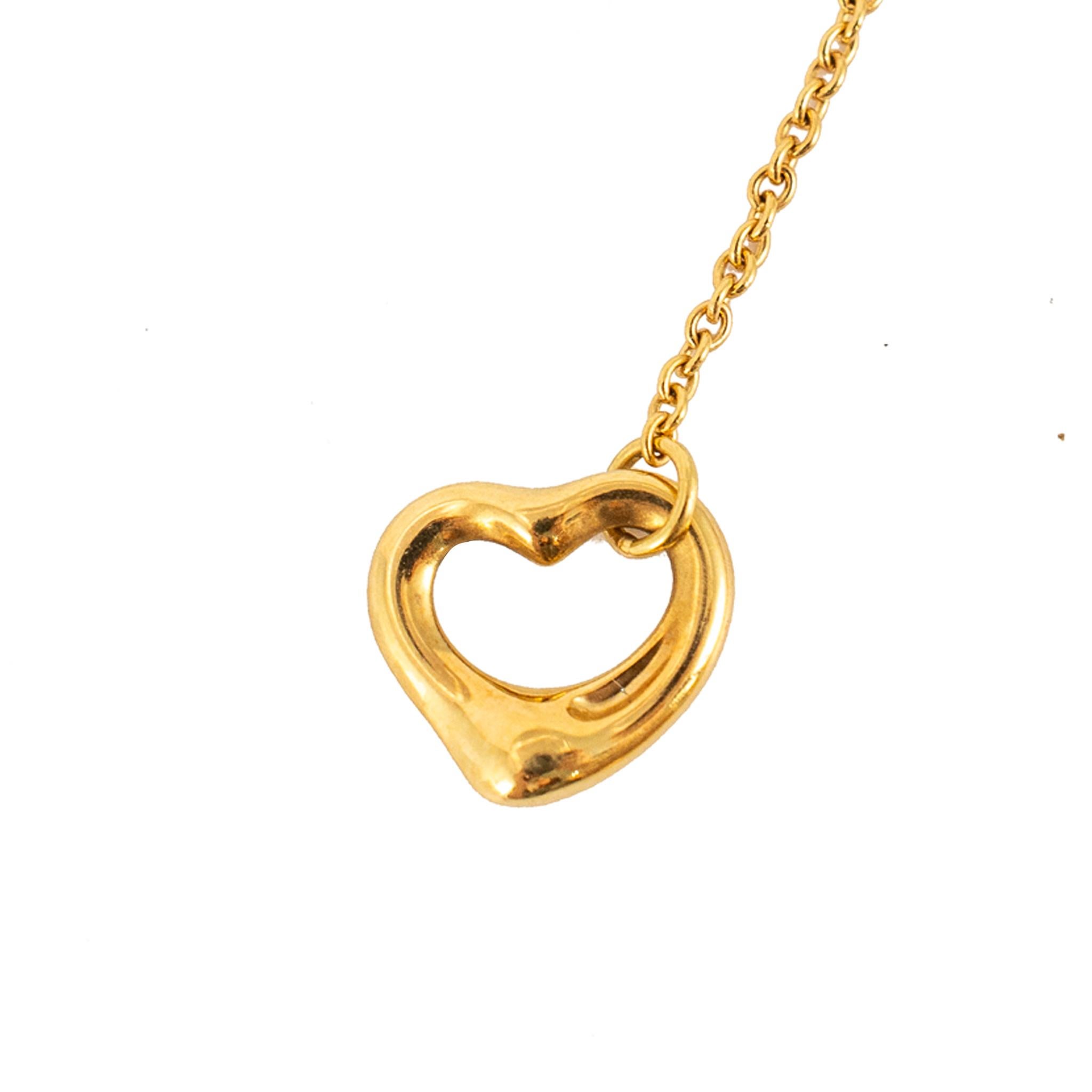 Tiffany & Co. Boucles d'oreilles pendantes à cœur ouvert en or jaune 18K Elsa Peretti en vente 2