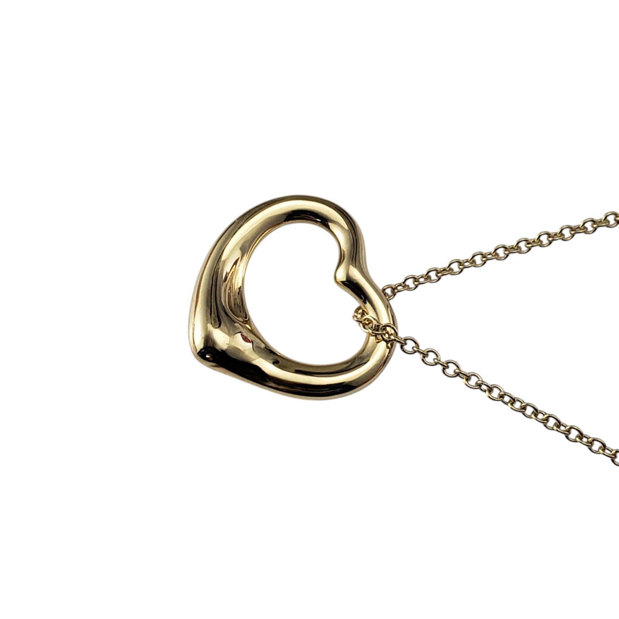 Tiffany & Co. Elsa Peretti 18K Yellow Gold Open Heart Pendant Necklace #21097 In Good Condition For Sale In Washington Depot, CT