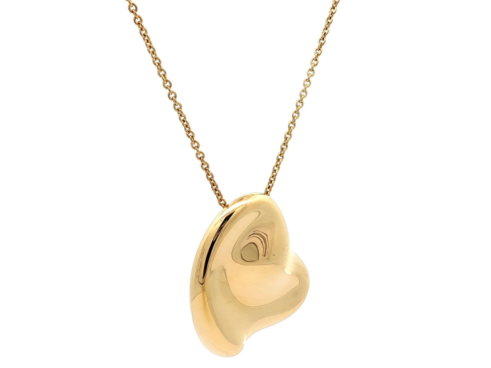 Tiffany & Co. Elsa Peretti 18k Gelbgold Puffed Full Heart Anhänger Halskette Damen im Angebot