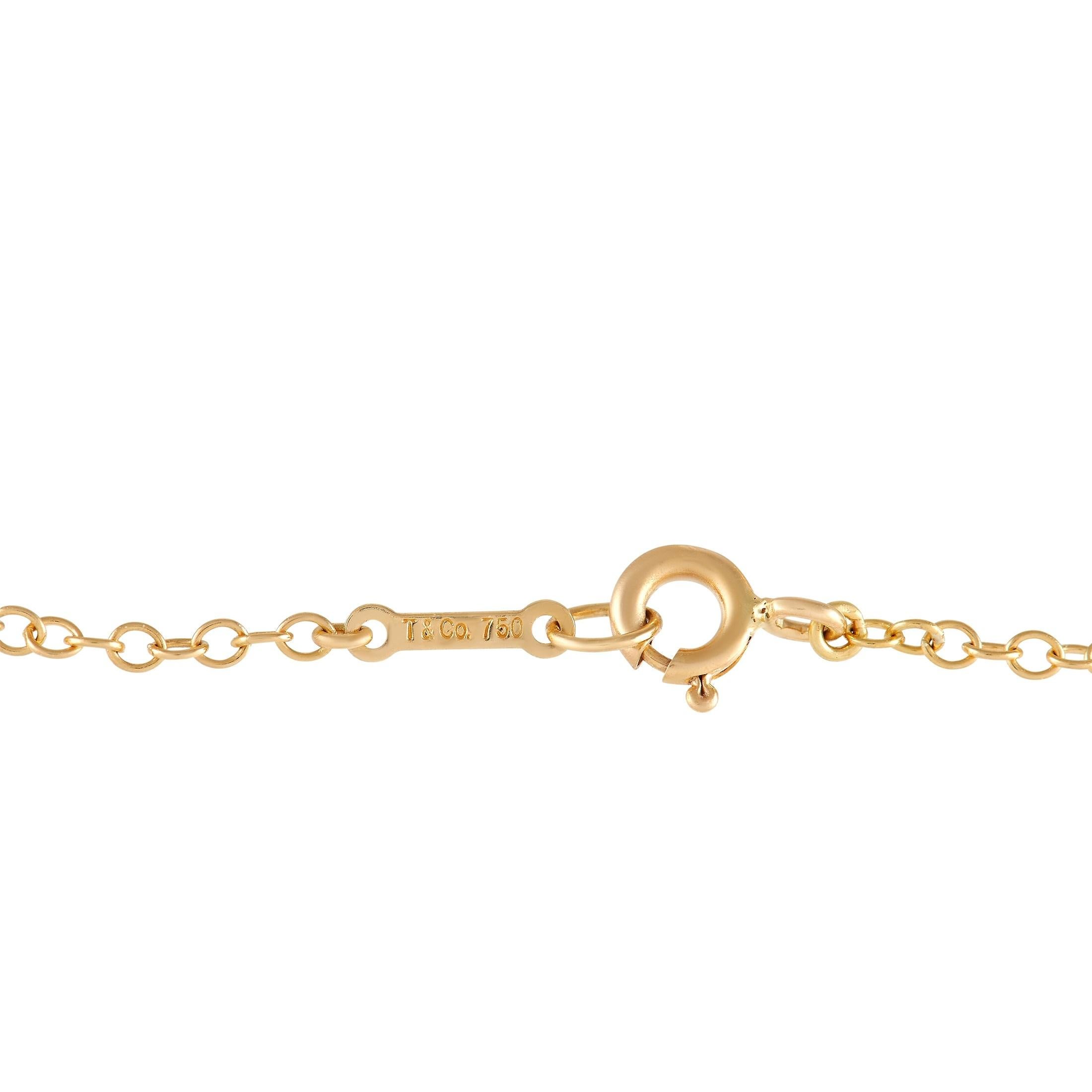 See sophistication come to life with this Tiffany & Co. Elsa Peretti Tear Drop Bracelet. It features Tiffany & Co's artistic elegance combined with Elsa Peretti's organic and sensual aesthetic. This 6.75-inch chain bracelet with a spring ring clasp