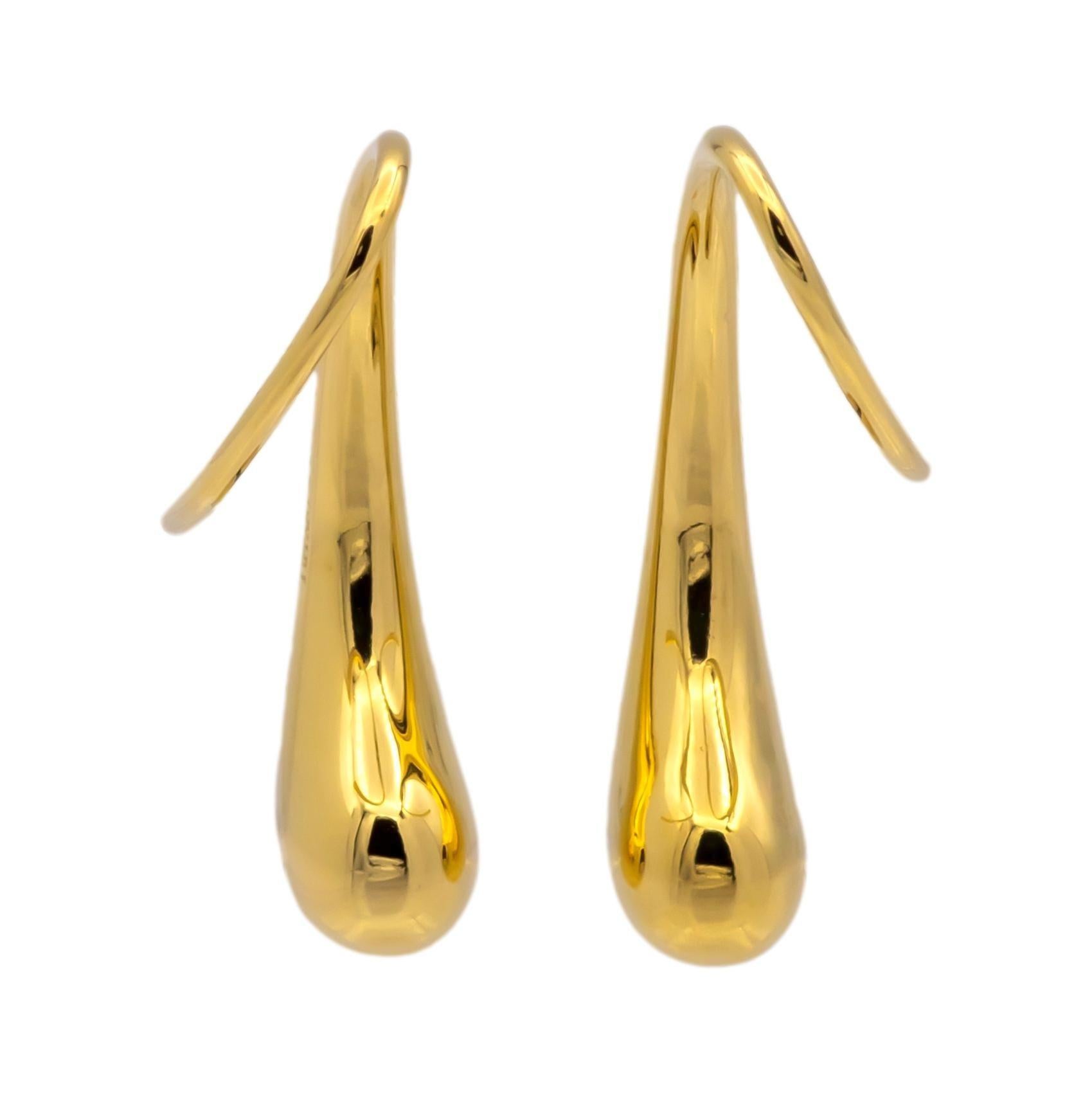 Tiffany & Co. Elsa Peretti 18K Yellow Gold Teardrop Earrings, Spain, Early 2000s In Excellent Condition In New York, NY