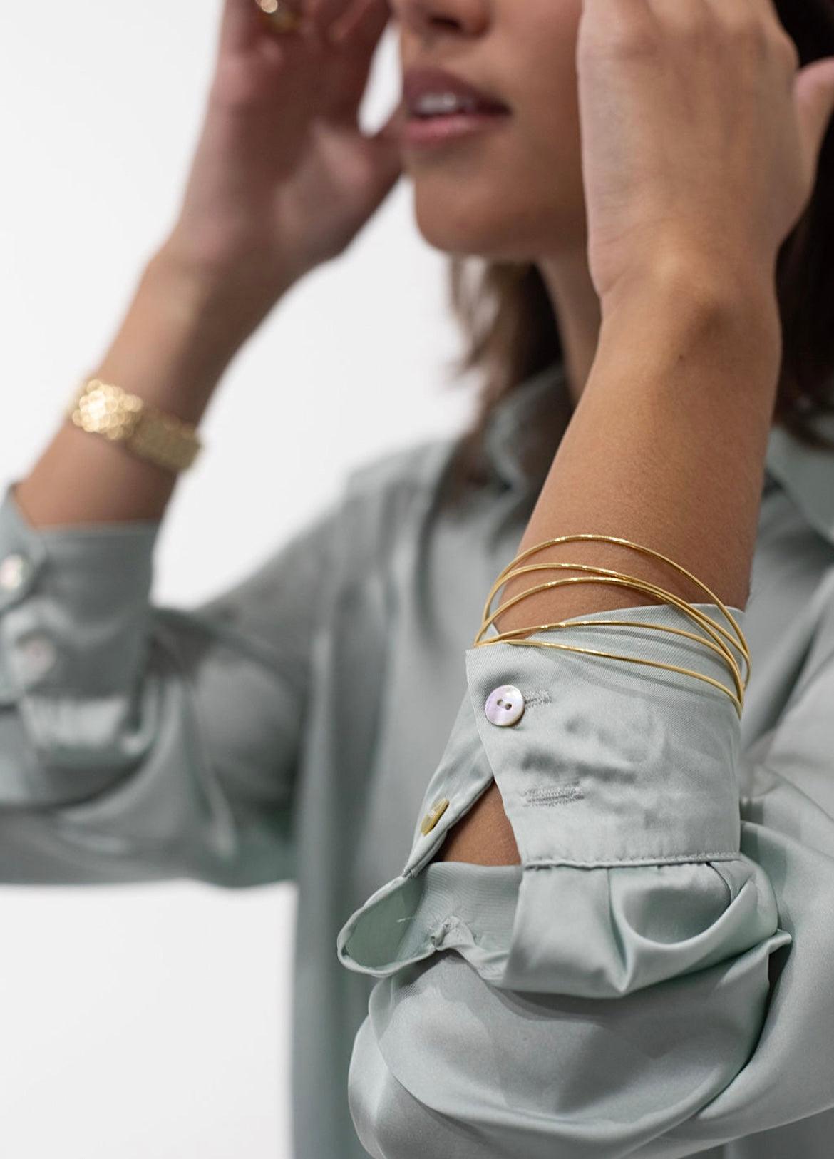 Renaissance Tiffany & Co Elsa Peretti 18K Yellow Gold Vintage Bangle For Sale