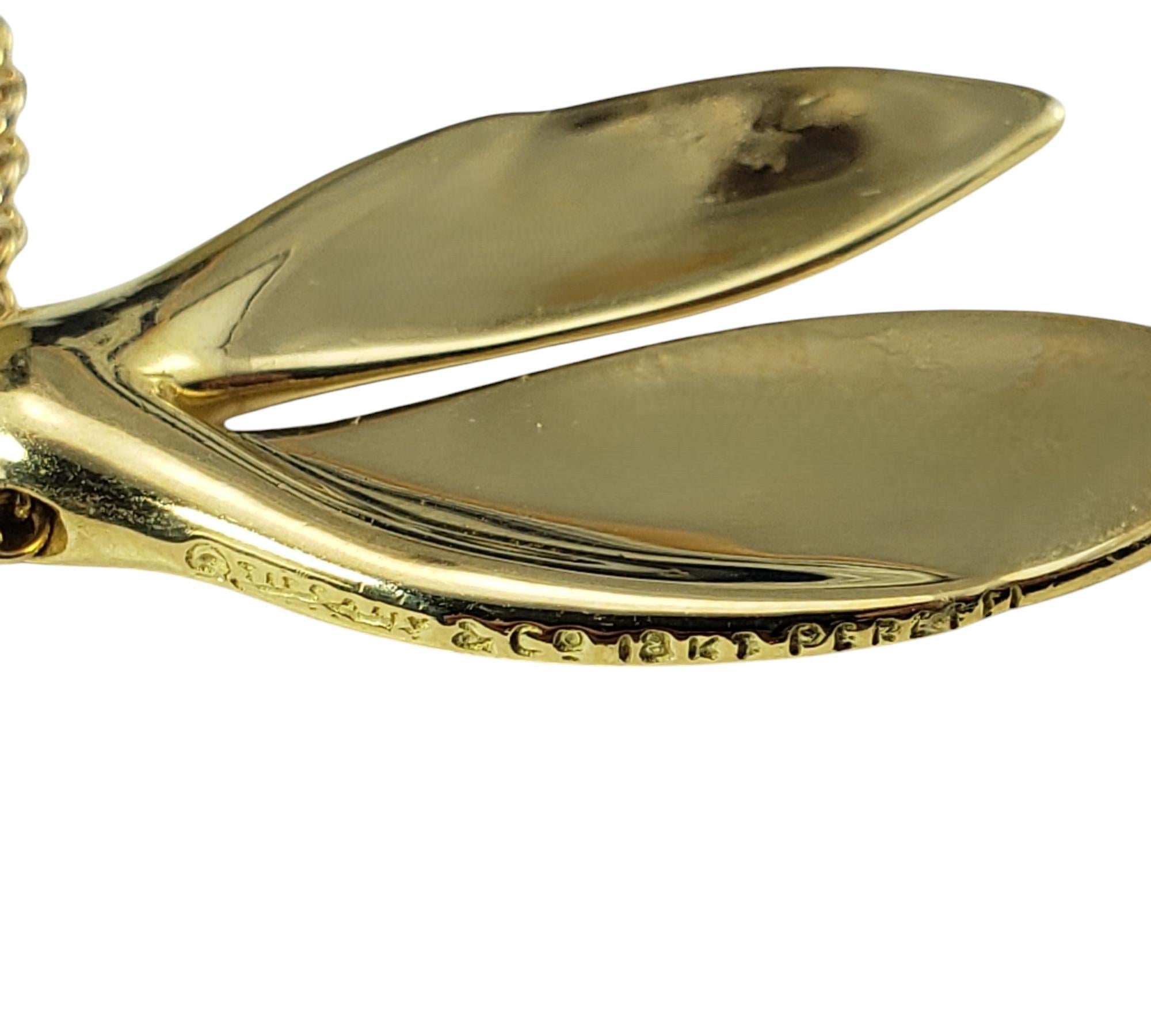 Tiffany & Co. Elsa Peretti, collier pendentif « Whale Tale » en or jaune 18 carats n° 19569 Pour femmes en vente