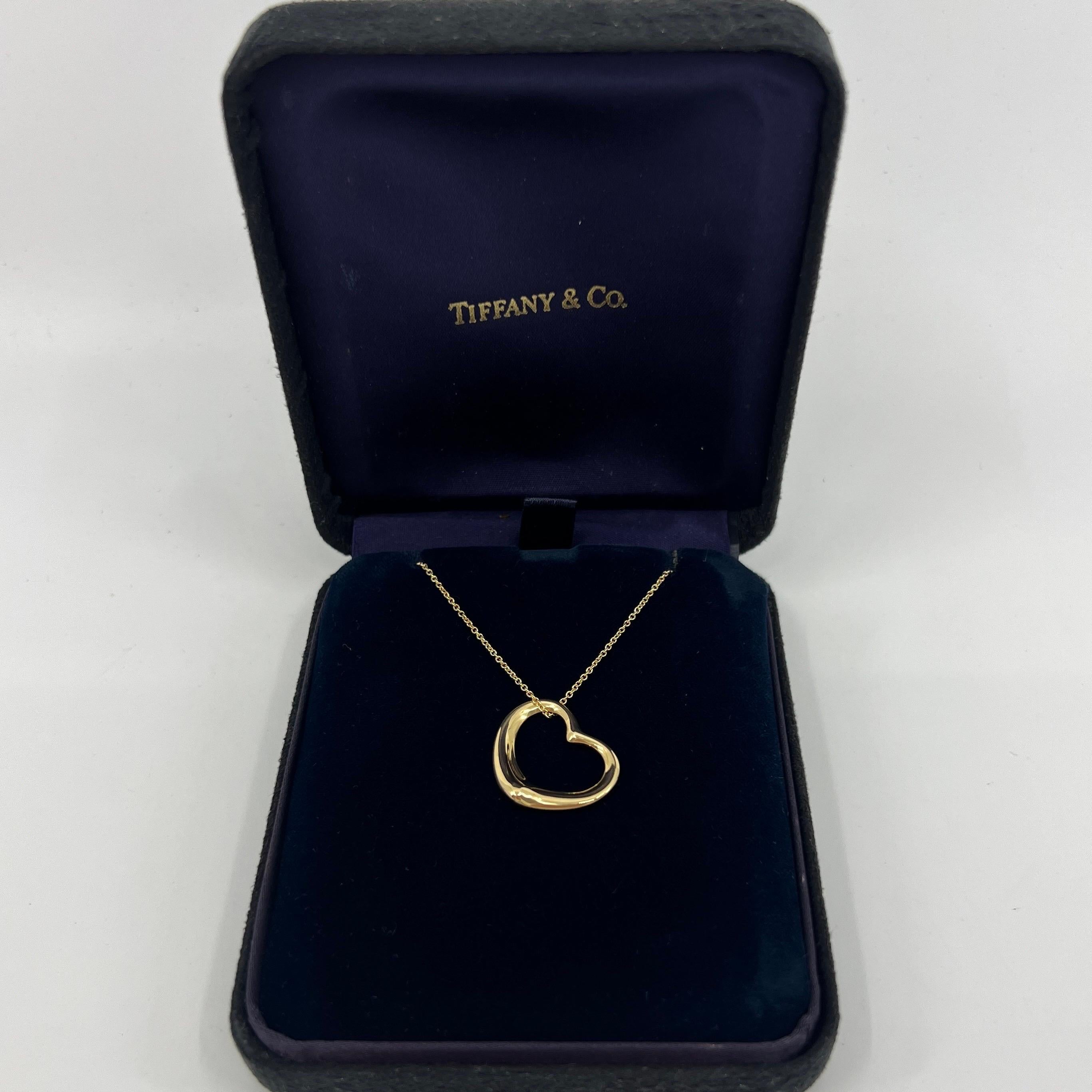 Tiffany & Co. Elsa Peretti 22mm Large Open Heart 18k Gold Pendant Necklace Excellent état - En vente à Birmingham, GB