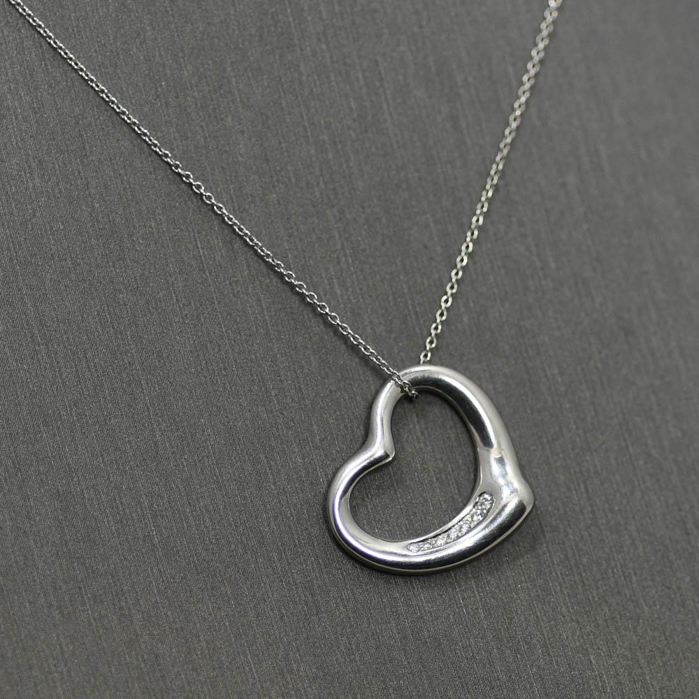 Tiffany & Co. Elsa Peretti Pendentif coeur ouvert en platine 22mm, collier 7 diamants 16 en vente 1