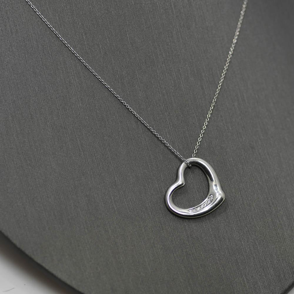 Tiffany & Co. Elsa Peretti Pendentif coeur ouvert en platine 22mm, collier 7 diamants 16 en vente 2