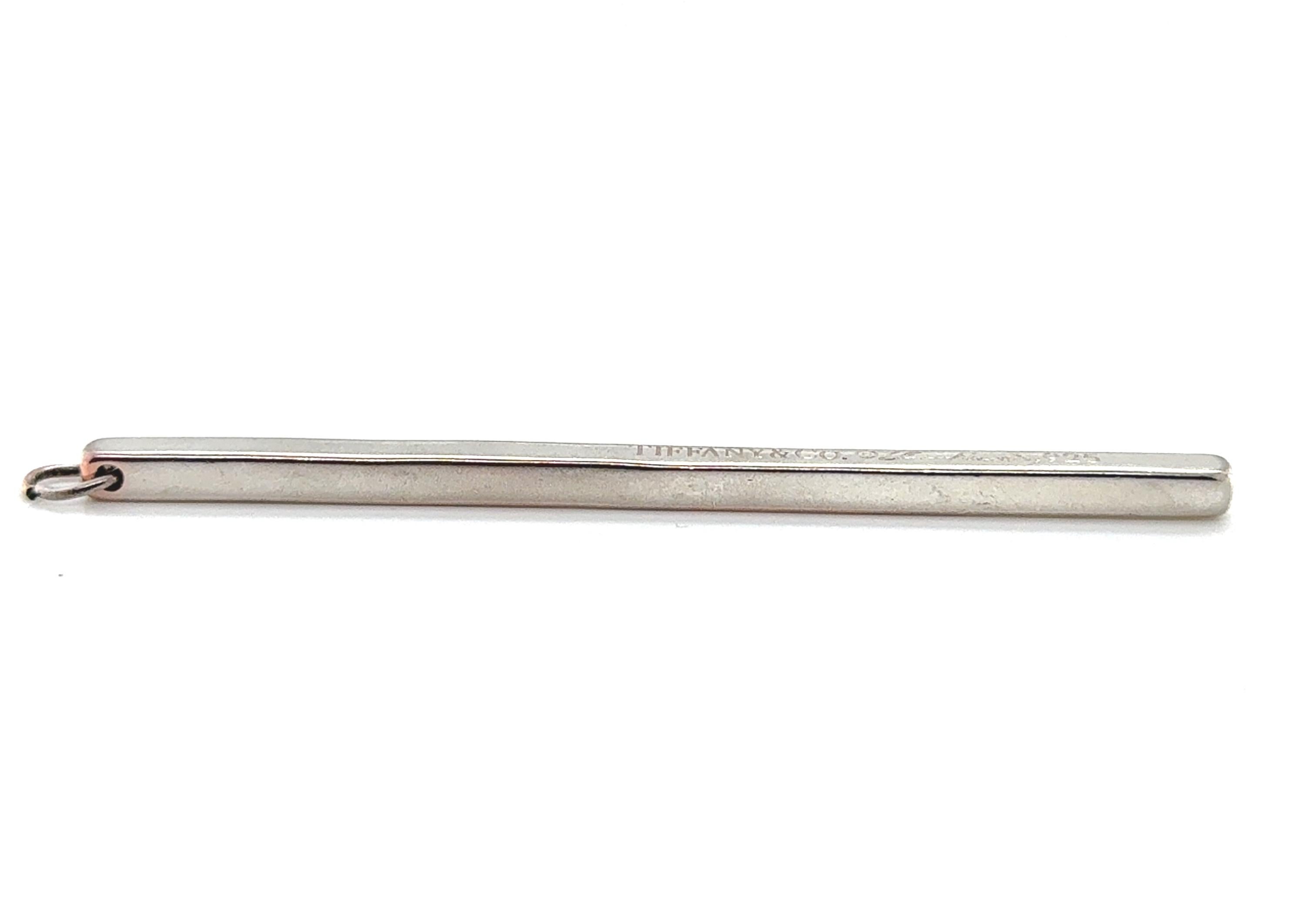 Tiffany & Co. Elsa Peretti Bar Pendant 925 Sterling Silver 3 Inch


100% Genuine Tiffany & Co. Elsa Peretti Pendant

Classic Bar Pendant Design

Engravable

Sterling Silver

Excellent Condition

***800***322***8700 Customer Care

Appraisal Upon