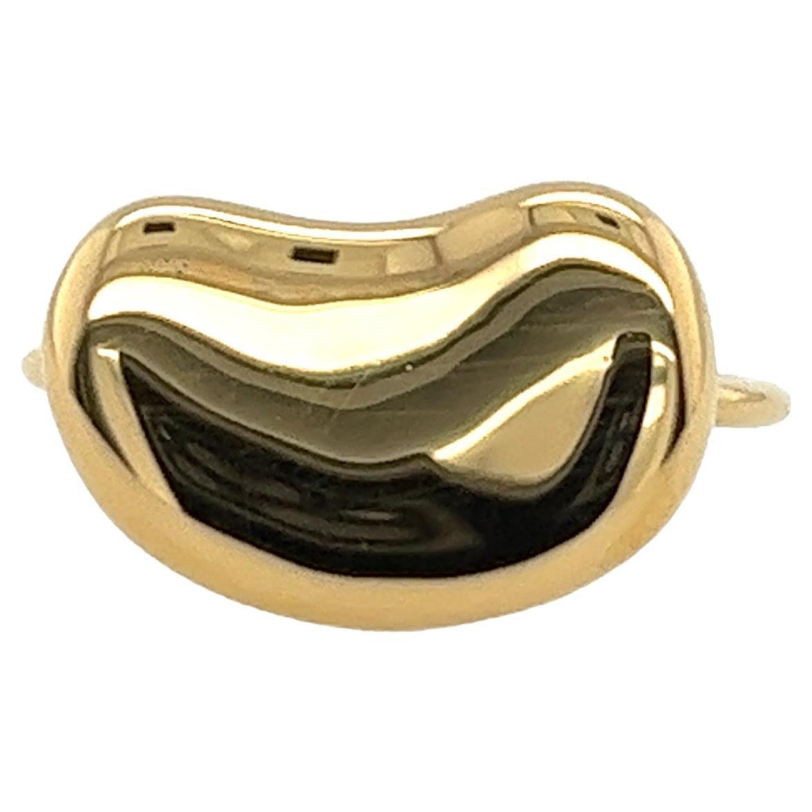Tiffany & Co. Elsa Peretti Bean Design Wire Ring in 18ct yellow gold  For Sale