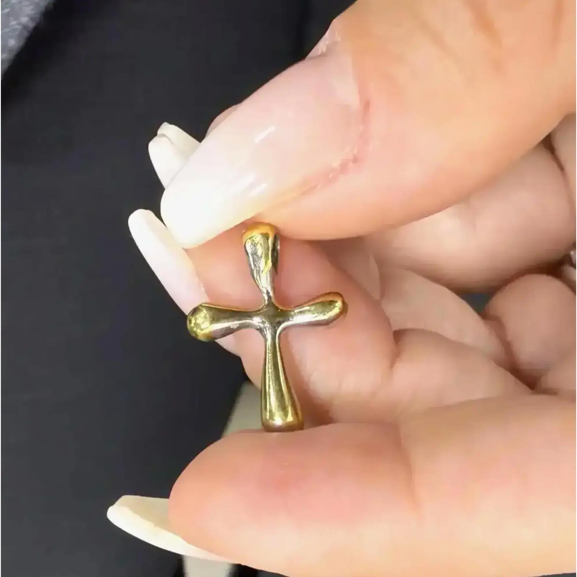 da uomo o donna Tiffany & Co. Ciondolo a forma di croce di Elsa Peretti in argento 925 in vendita
