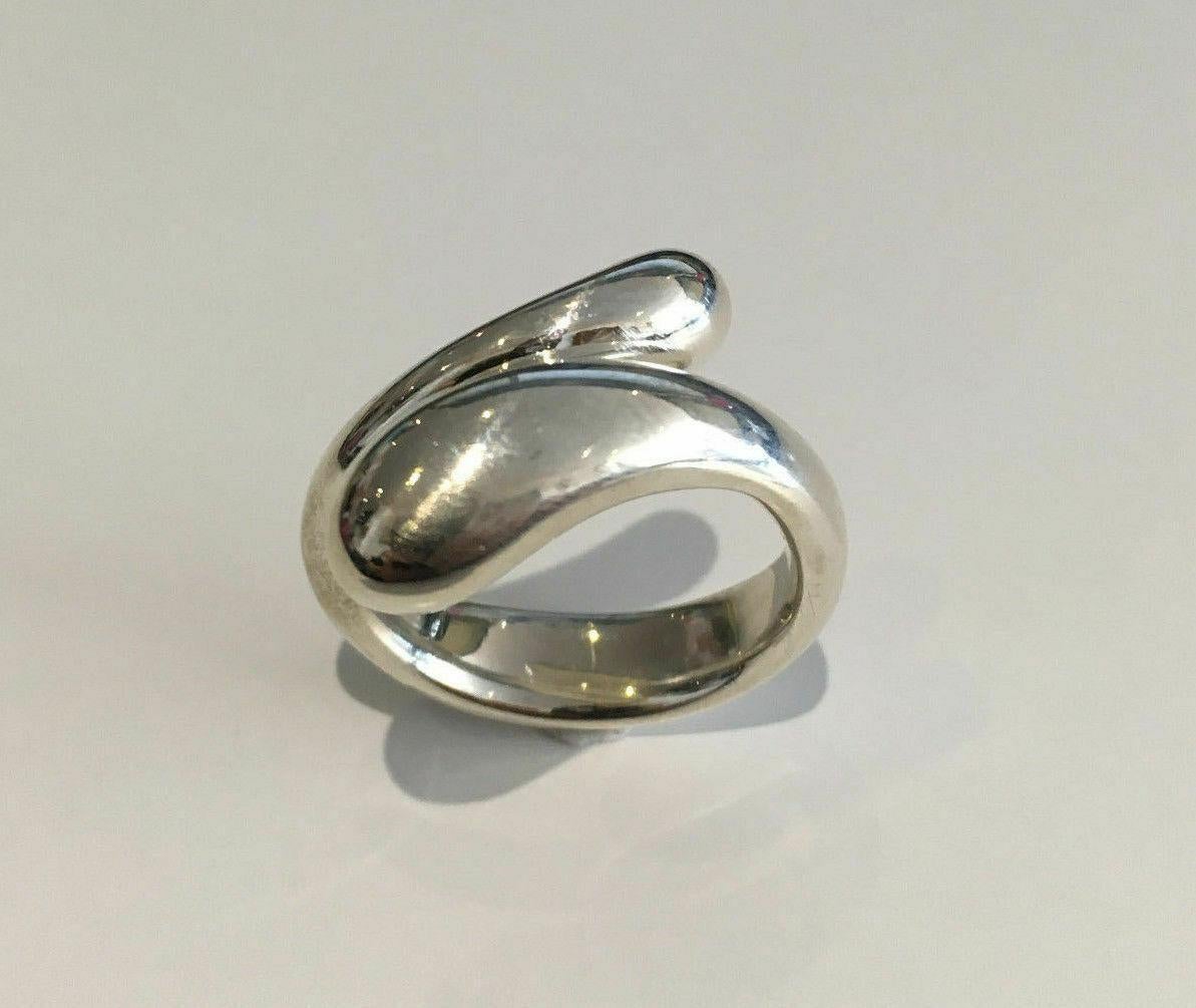 Tiffany & Co. Anello in argento con design Elsa Peretti In condizioni ottime in vendita a Laguna Beach, CA