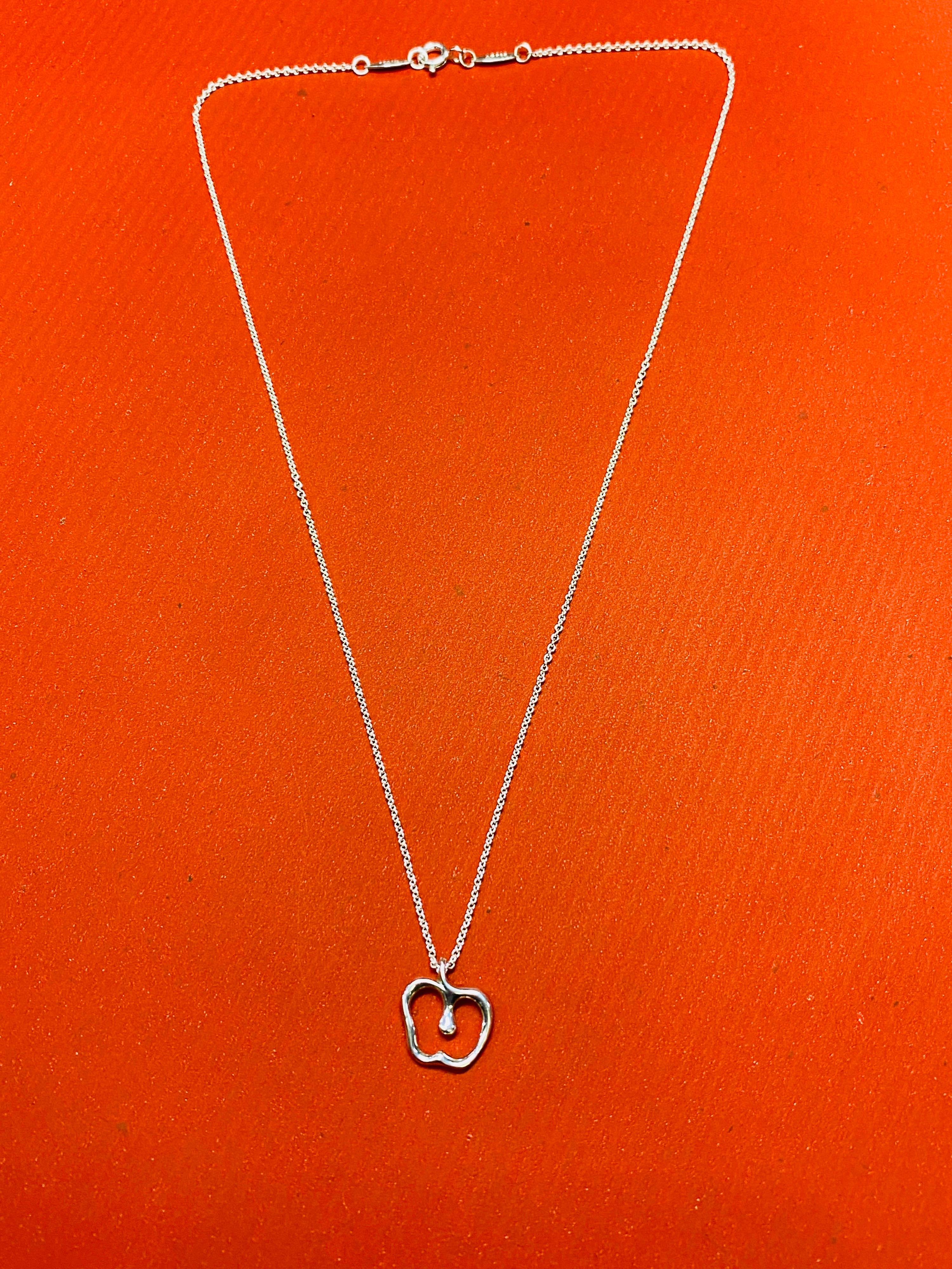 Tiffany & Co. Elsa Peretti Sterling Silver Apple Pendant Necklace In Good Condition For Sale In DALLAS, TX