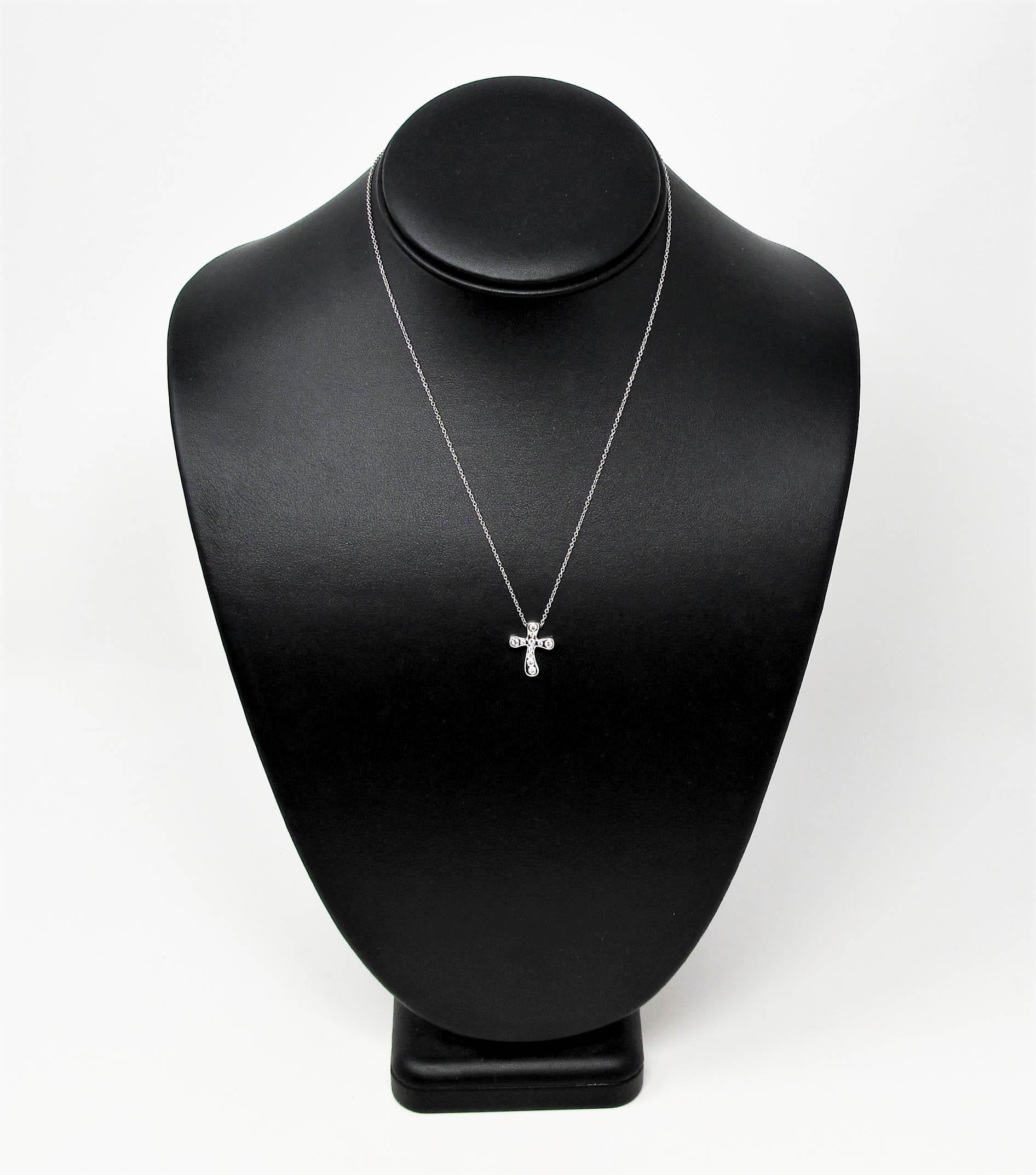Tiffany & Co. Elsa Peretti Diamond and Platinum Cross Pendant Necklace For Sale 1