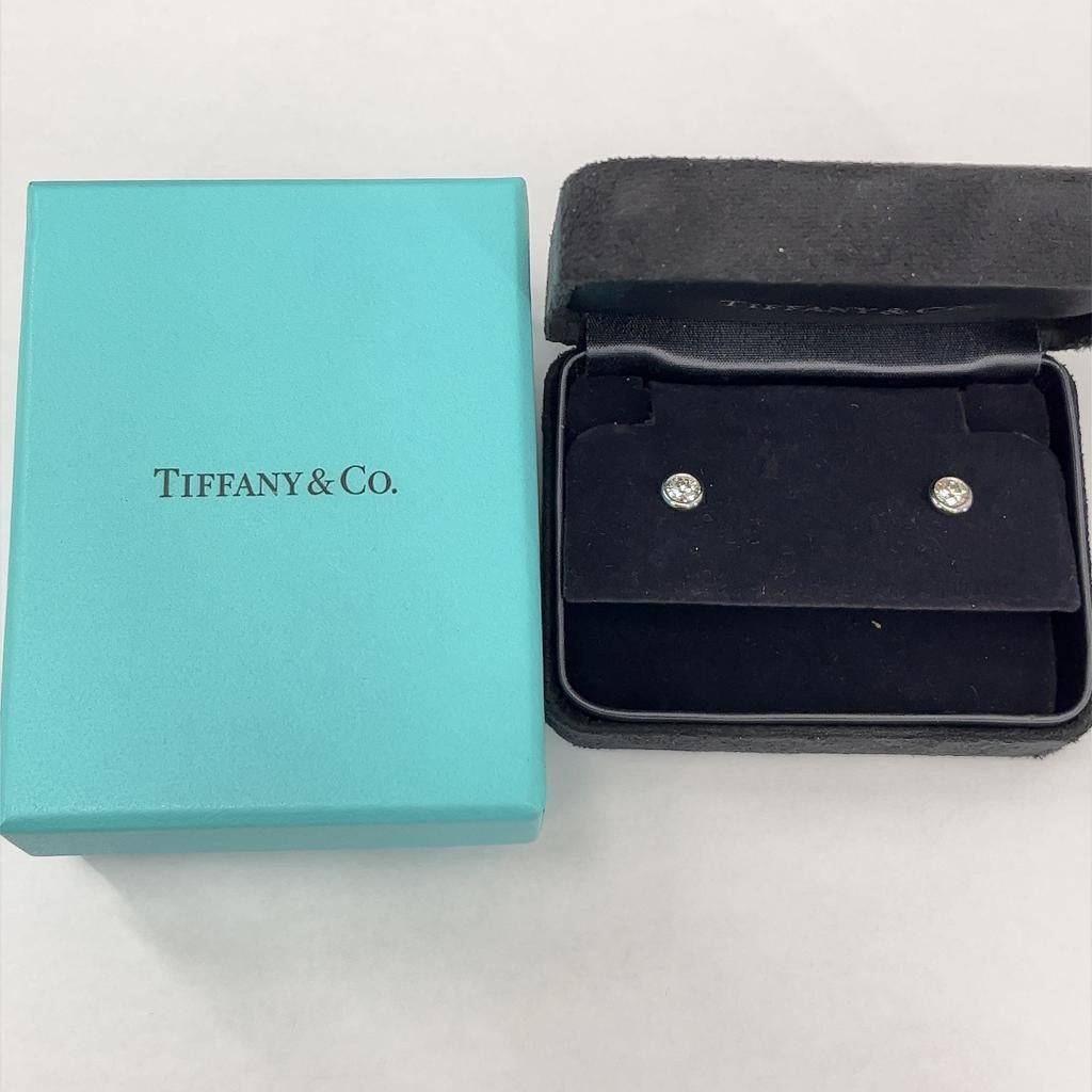 These stunning Tiffany & Co diamond earrings 
are the perfect pair to add to your collection. 
They are set in platinum. 
The pair is set with 2 round brilliant-cut diamonds, 
with a total diamond weight of 0.60ct.
Total Diamond Weight: 0.60ct