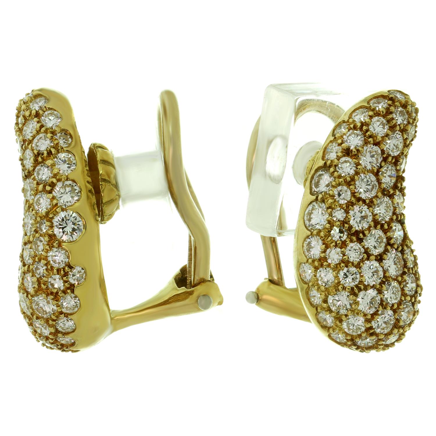 Tiffany & Co. Elsa Peretti Diamond Yellow Gold Clip-On Bean Earrings In Excellent Condition In New York, NY