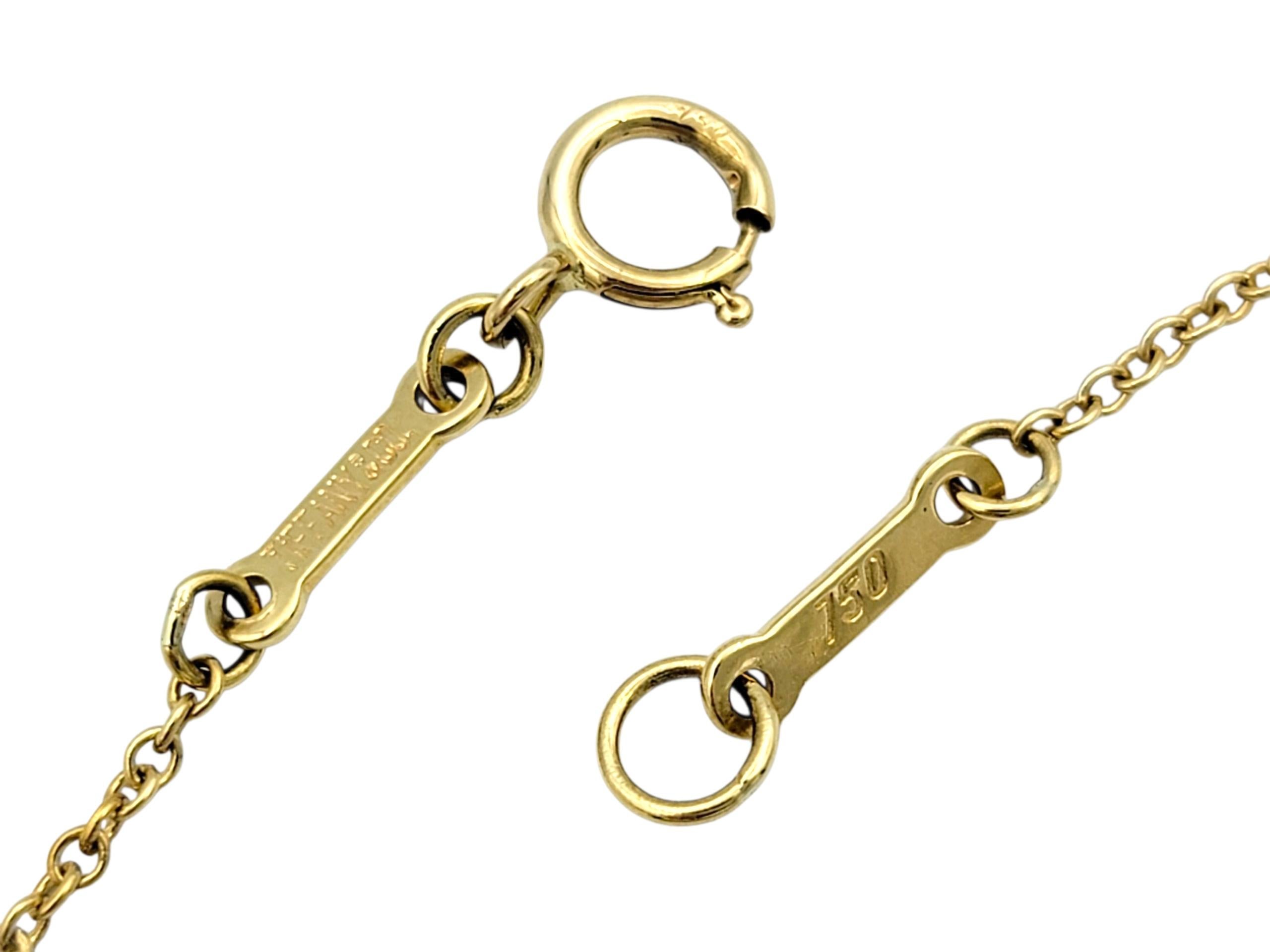 Tiffany & Co. Elsa Peretti Eternal Circle Pendant Necklace 18 Karat Yellow Gold For Sale 2