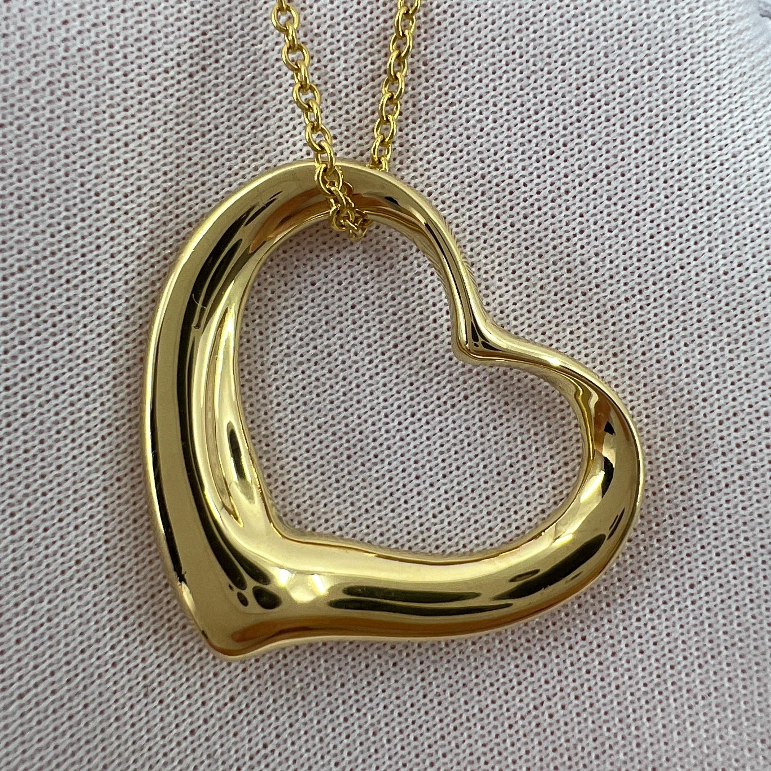 Tiffany & Co. Elsa Peretti Extra Large Open Heart 18k Gold Pendant Necklace In Excellent Condition For Sale In Birmingham, GB