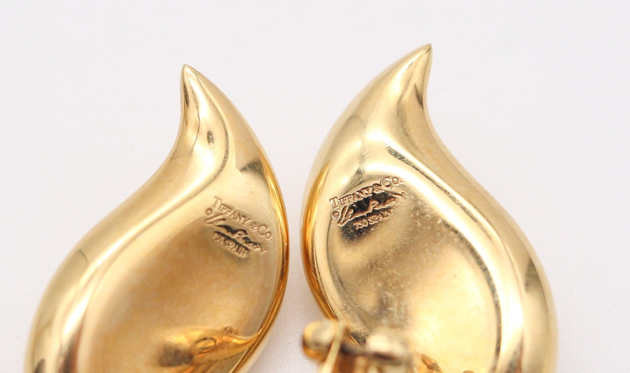 TIFFANY & CO. Elsa Peretti Free Forms Clips-On Earrings In 18Kt Yellow Gold For Sale 1