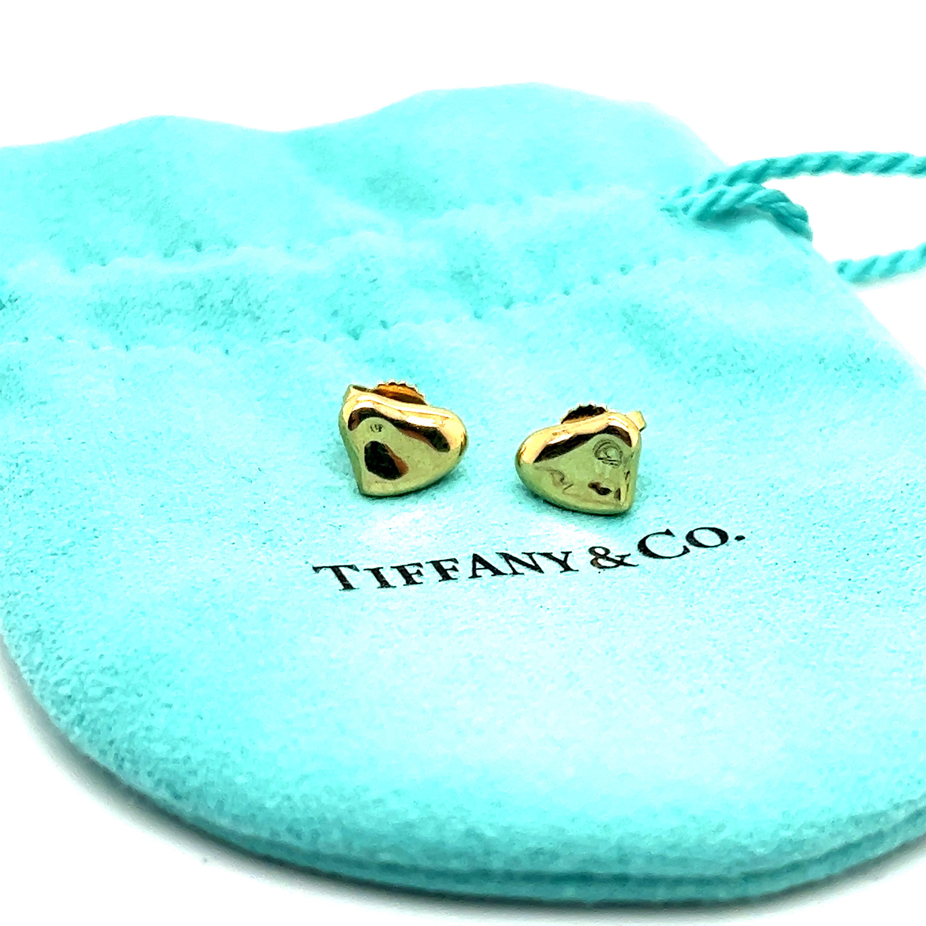 Women's or Men's Tiffany & Co. Elsa Peretti Full Heart Stud Earrings 18k Yellow Gold
