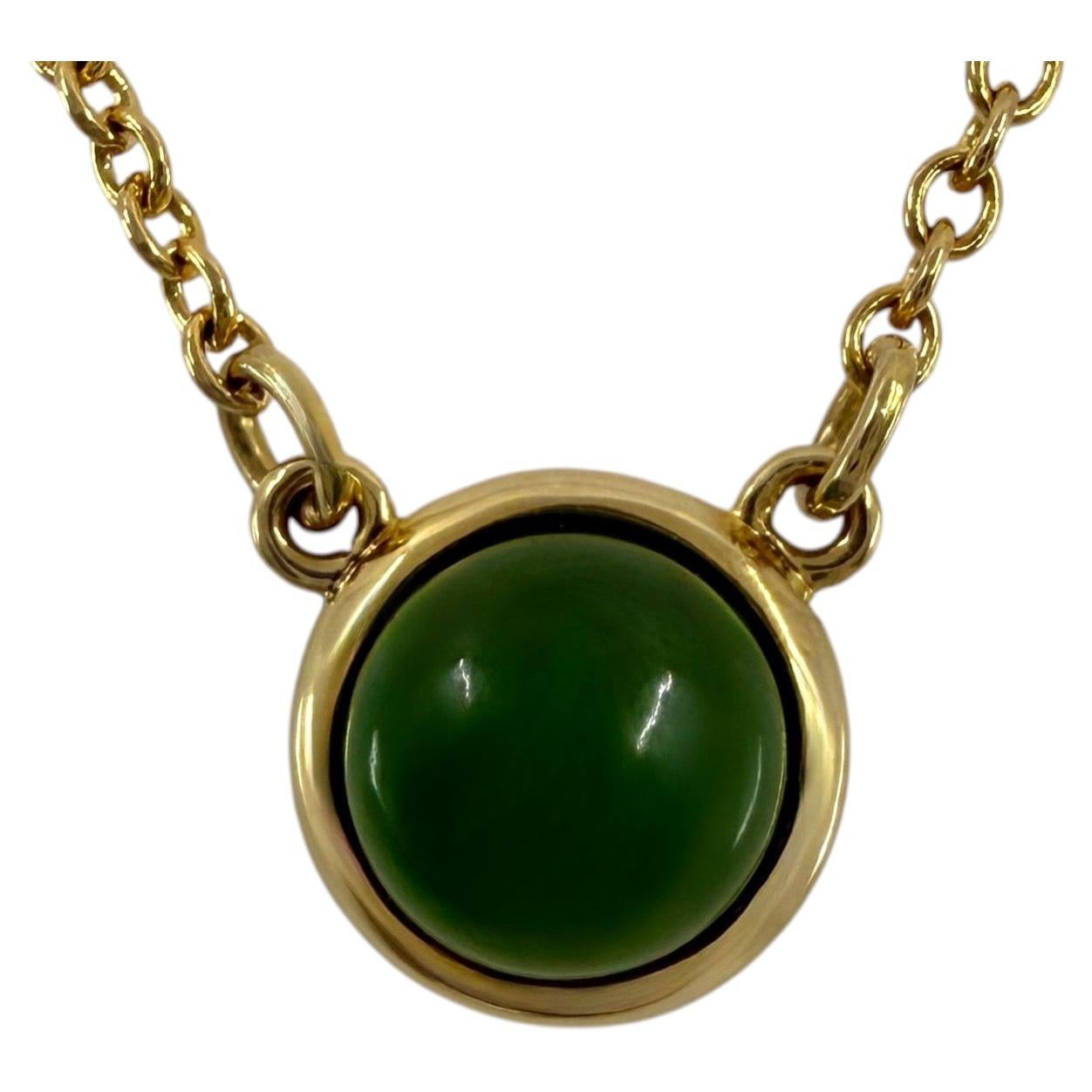 Tiffany & Co. Elsa Peretti „Green Jade by the Yard“ – Halskette aus 18-karätigem Gelbgold im Angebot