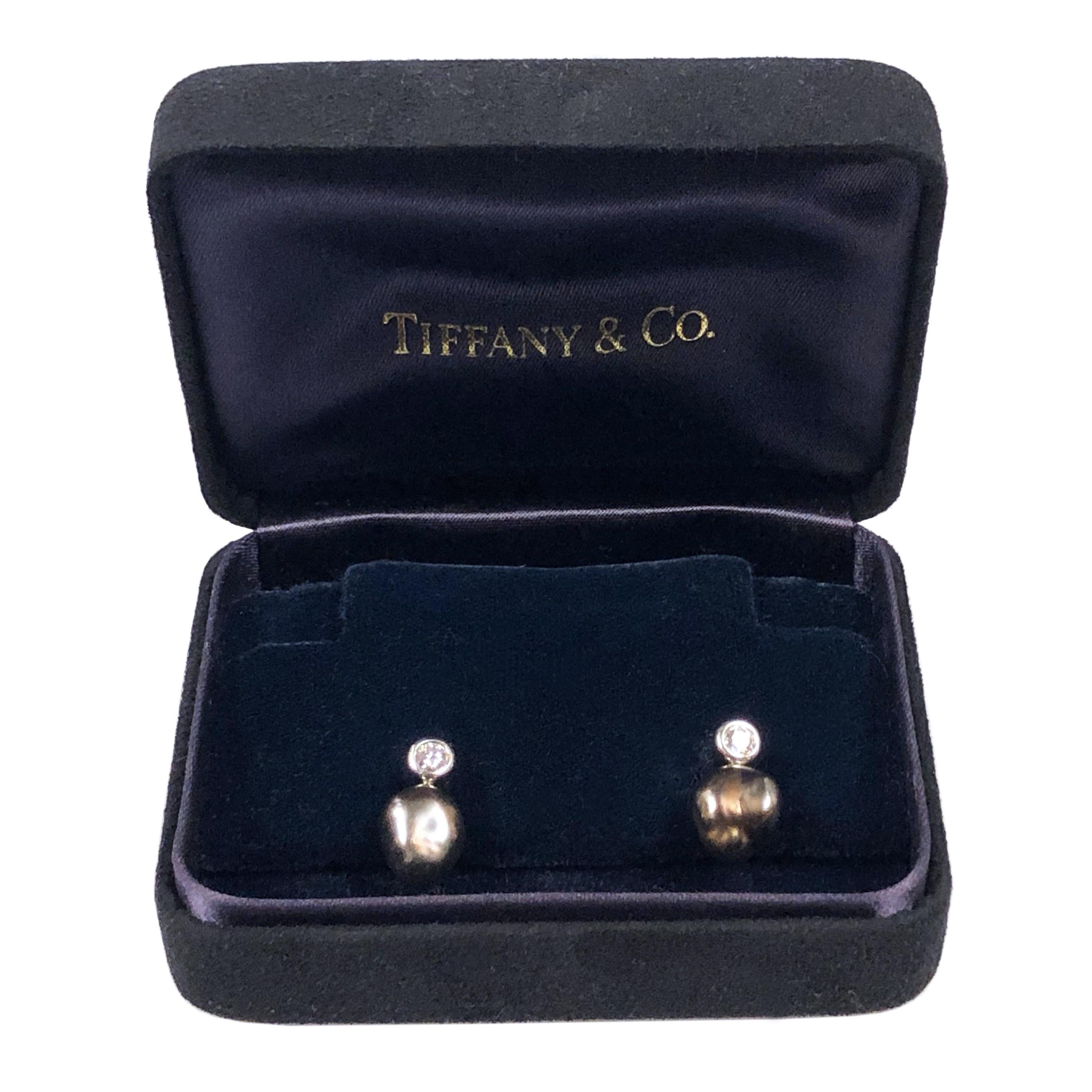 Tiffany & Co. Elsa Peretti Keshi Pearl Diamond and Platinum Earrings In Excellent Condition In Chicago, IL