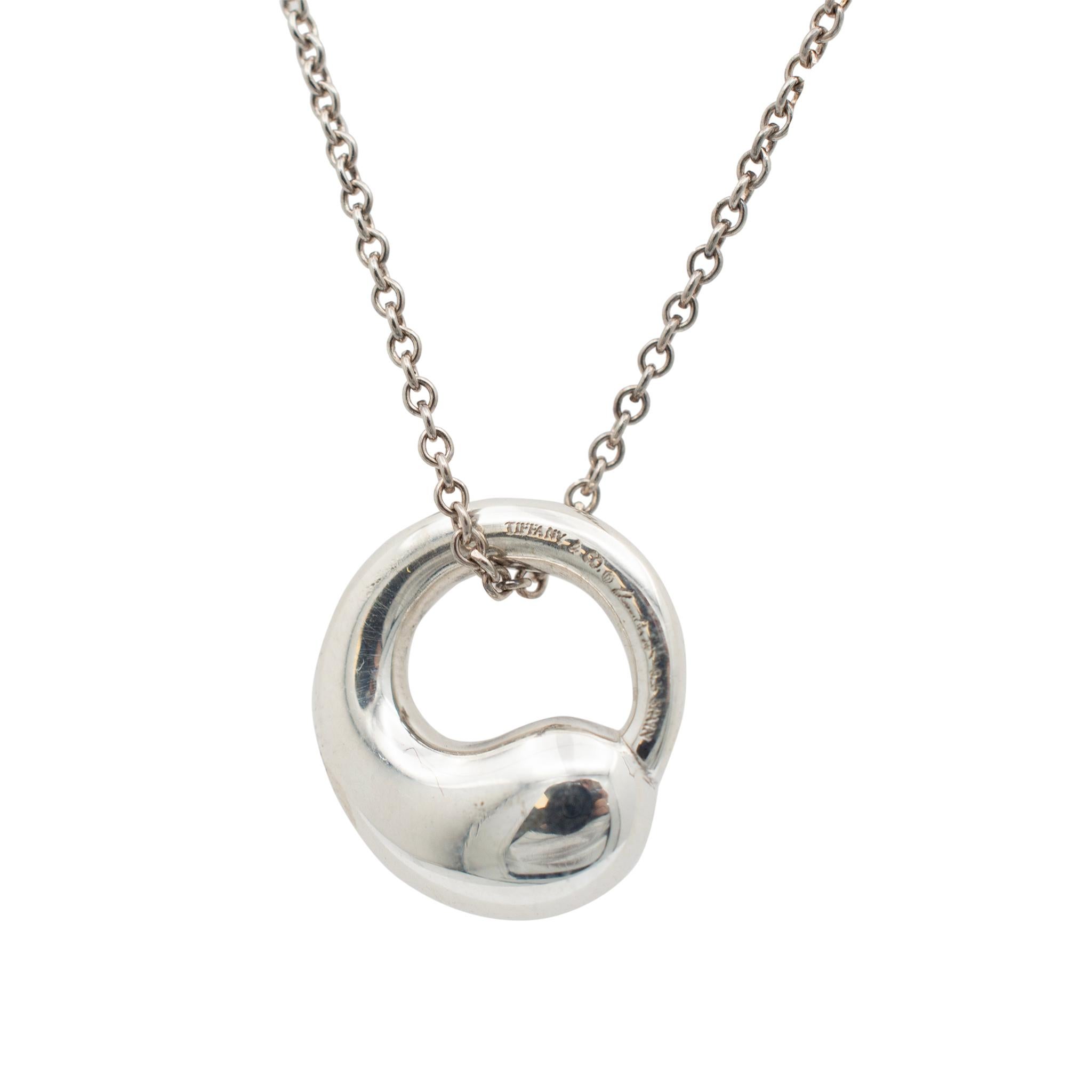 Gender: Ladies

Metal Type: 925 Sterling Silver

Length: 16.00 Inches

Width: 1.15 mm

Weight: 1.00 Grams

Diameter: 14.00 mm

Pendant Weight: 2.60 grams

Ladies 925 sterling silver cable link chain. Engraved with 