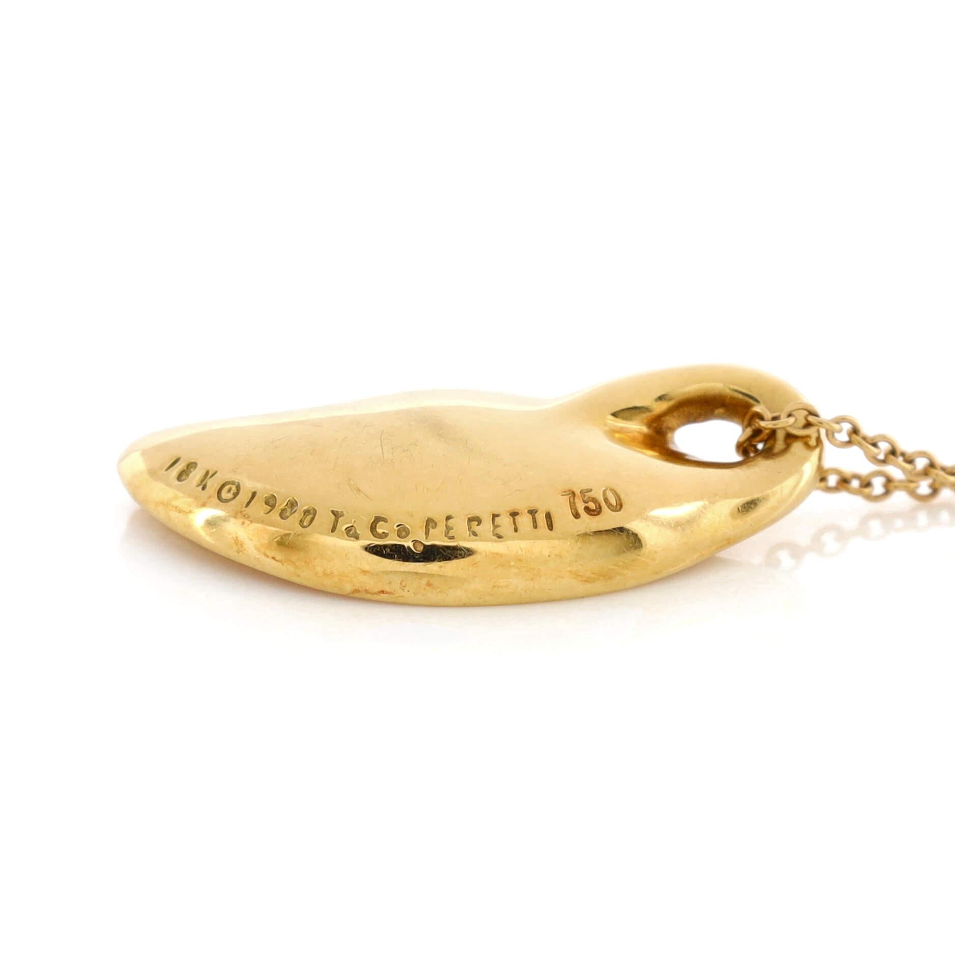 elsa gold pendant necklace