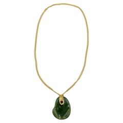 Tiffany & Co. Elsa Peretti Collier en maille et pendentif en jade vert et maille