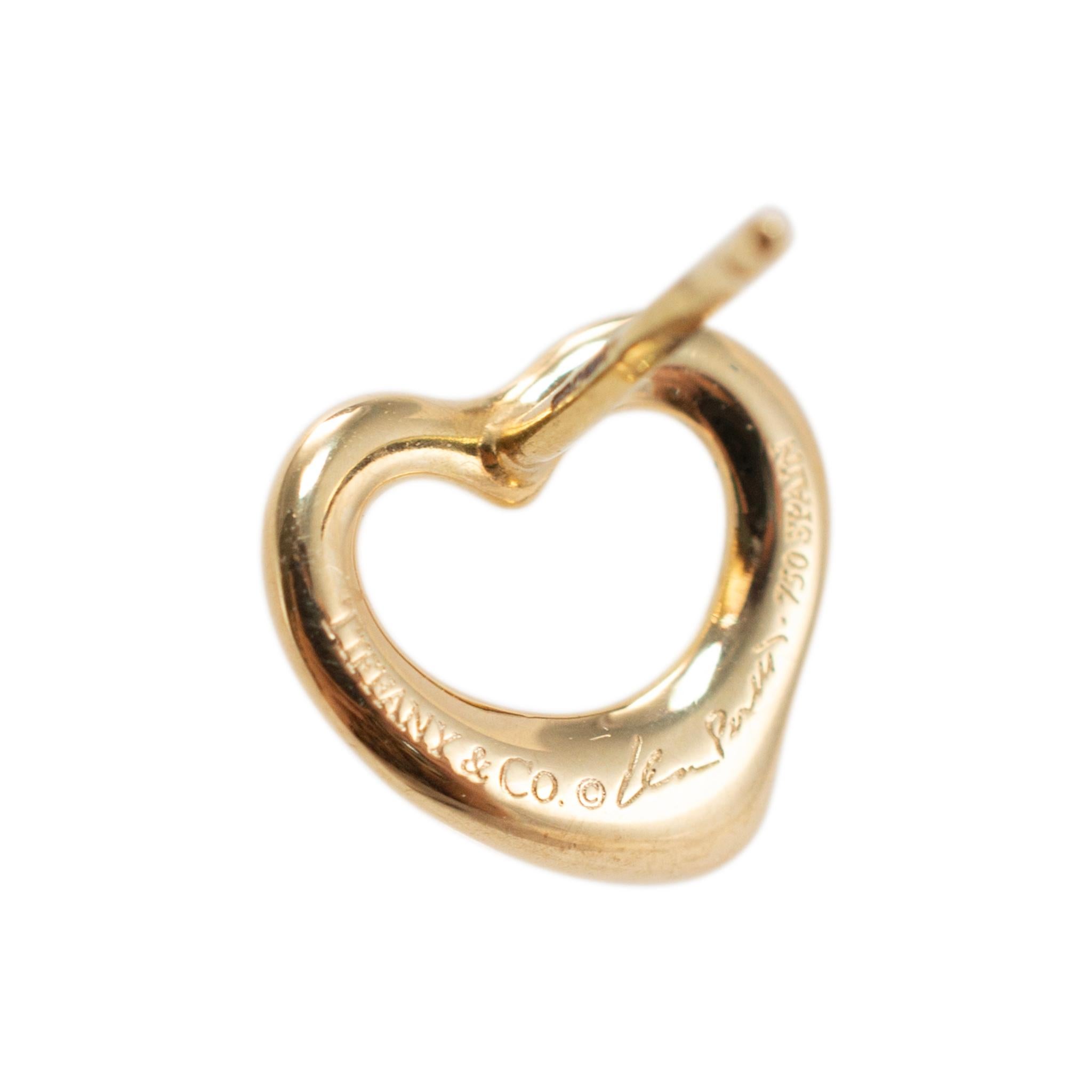 Tiffany & Co. Orecchini a perno in oro giallo 18 carati Elsa Peretti con cuore aperto da 11 mm in vendita 3