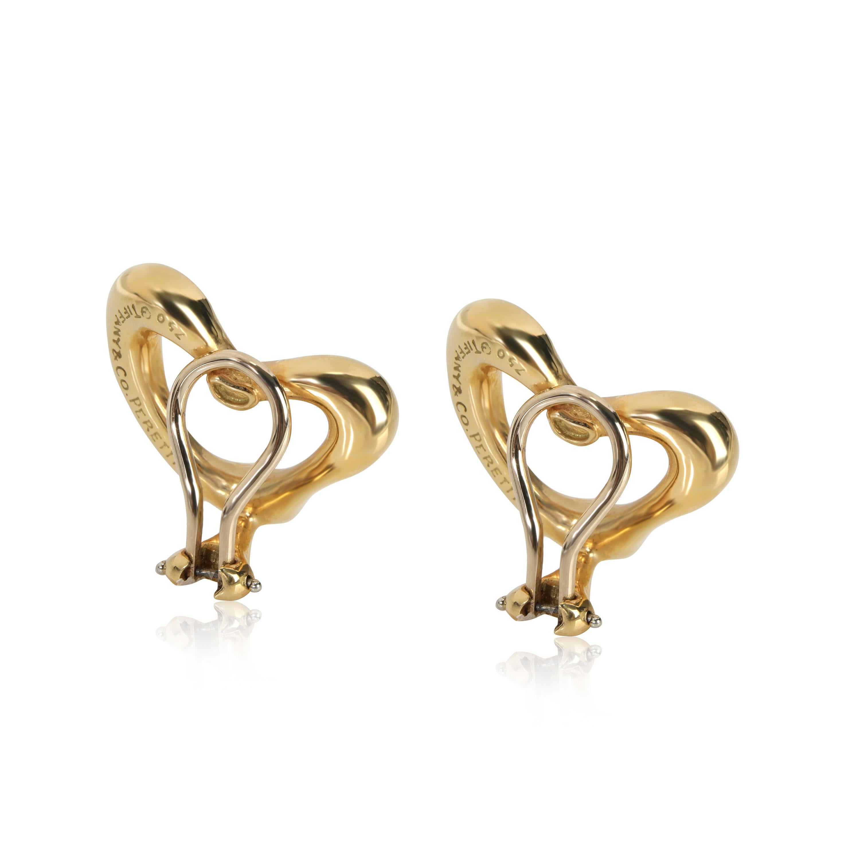 Tiffany & Co. Elsa Peretti Open Heart Clip On Earrings in 18kt Yellow Gold

PRIMARY DETAILS
SKU: 113657
Listing Title: Tiffany & Co. Elsa Peretti Open Heart Clip On Earrings in 18kt Yellow Gold
Condition Description: Retails for 2495 USD. In