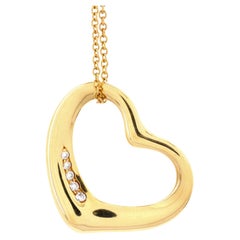 Tiffany & Co. Elsa Peretti Collier pendentif en forme de cœur ouvert en or jaune 18 carats