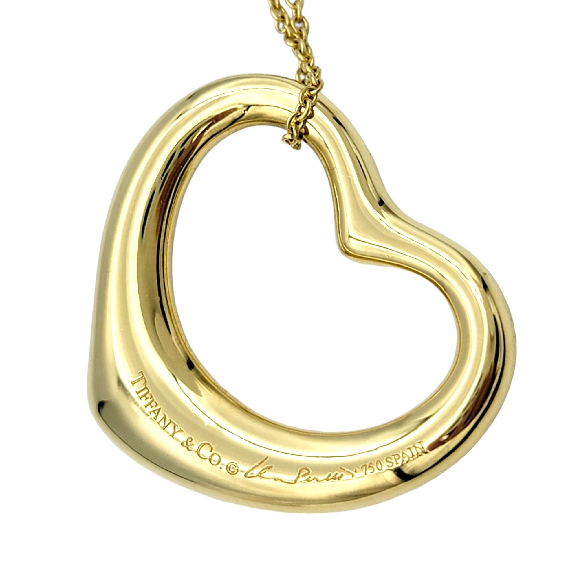 Tiffany & Co. Elsa Peretti Open Heart Pendant Necklace in 18 Karat Yellow Gold In Good Condition For Sale In Scottsdale, AZ