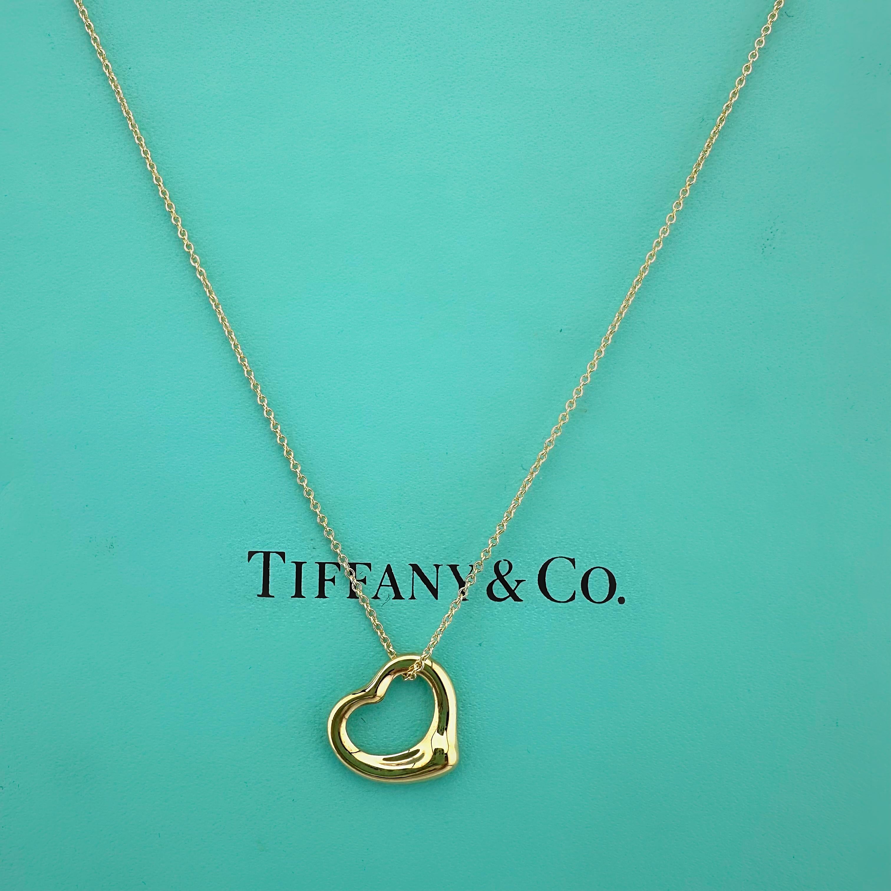 Tiffany & Co Elsa Peretti Open Heart Pendant Necklace in 18k Yellow Gold 16' In In Excellent Condition For Sale In San Diego, CA