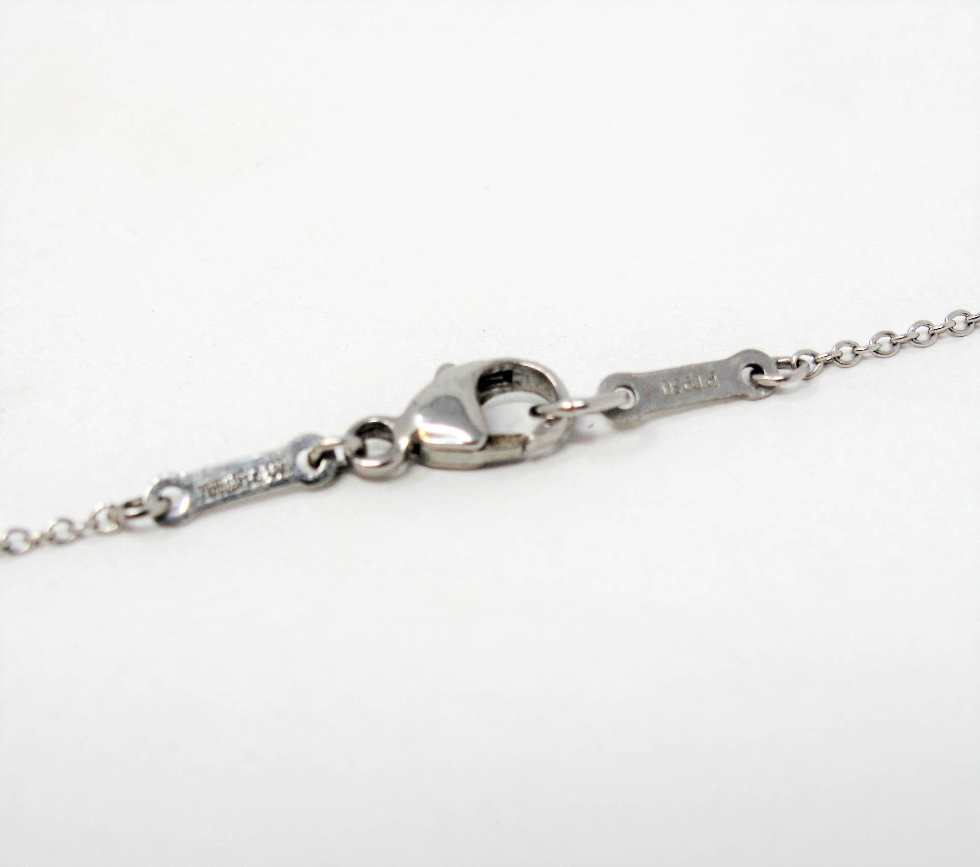 Tiffany & Co. Elsa Peretti, collier à cœur ouvert en platine avec diamants pavés Pour femmes en vente