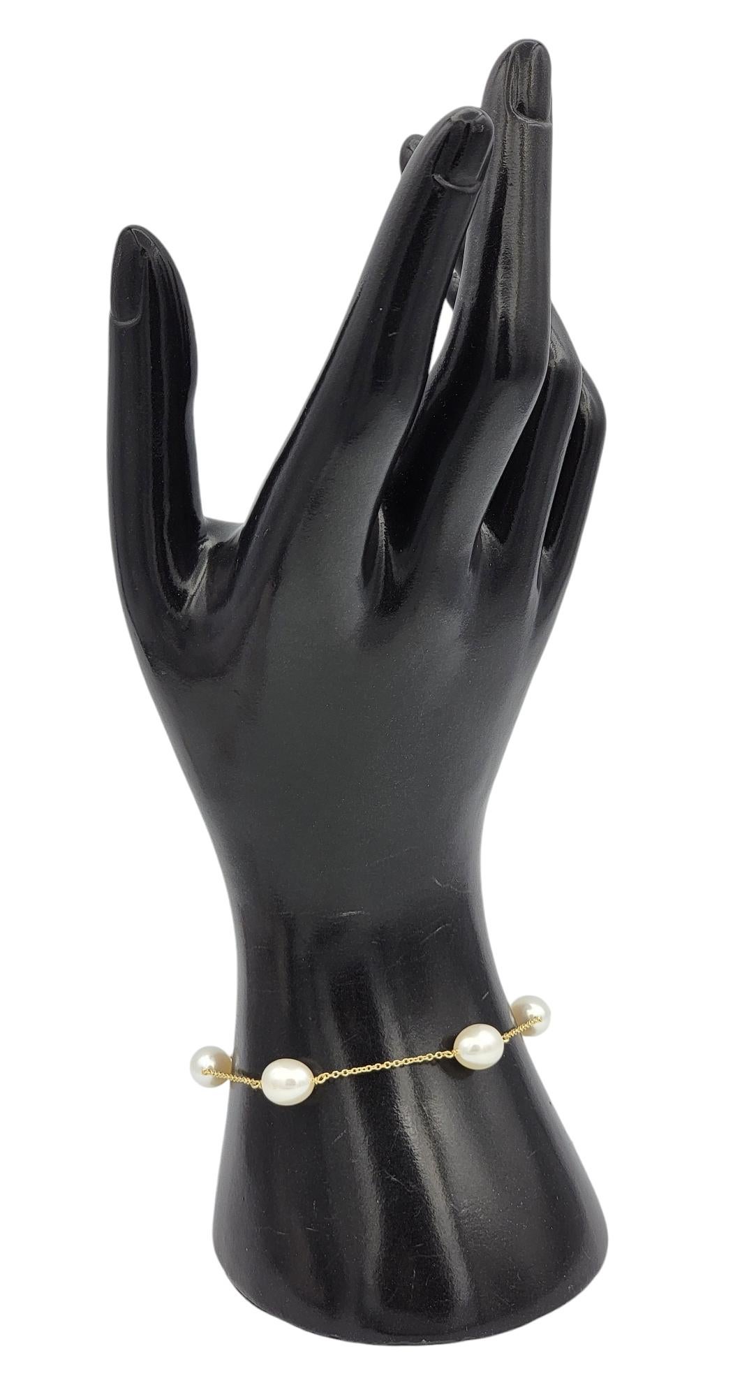 Round Cut Tiffany & Co. Elsa Peretti Pearls by the Yard Bracelet in 18 Karat Yellow Gold