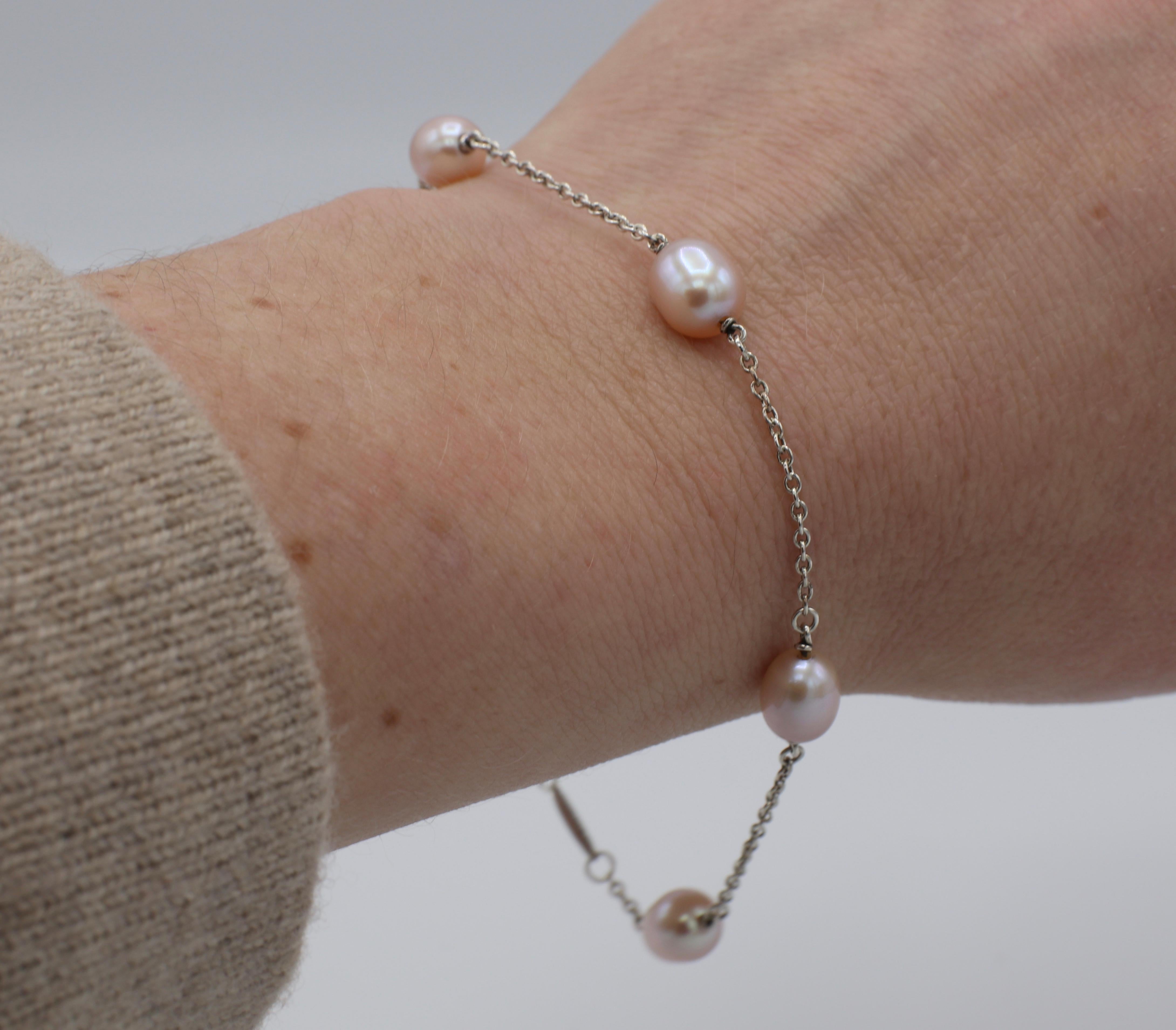 Round Cut Tiffany & Co. Elsa Peretti Pearls by the Yard Freshwater Cultured Pearl Bracelet