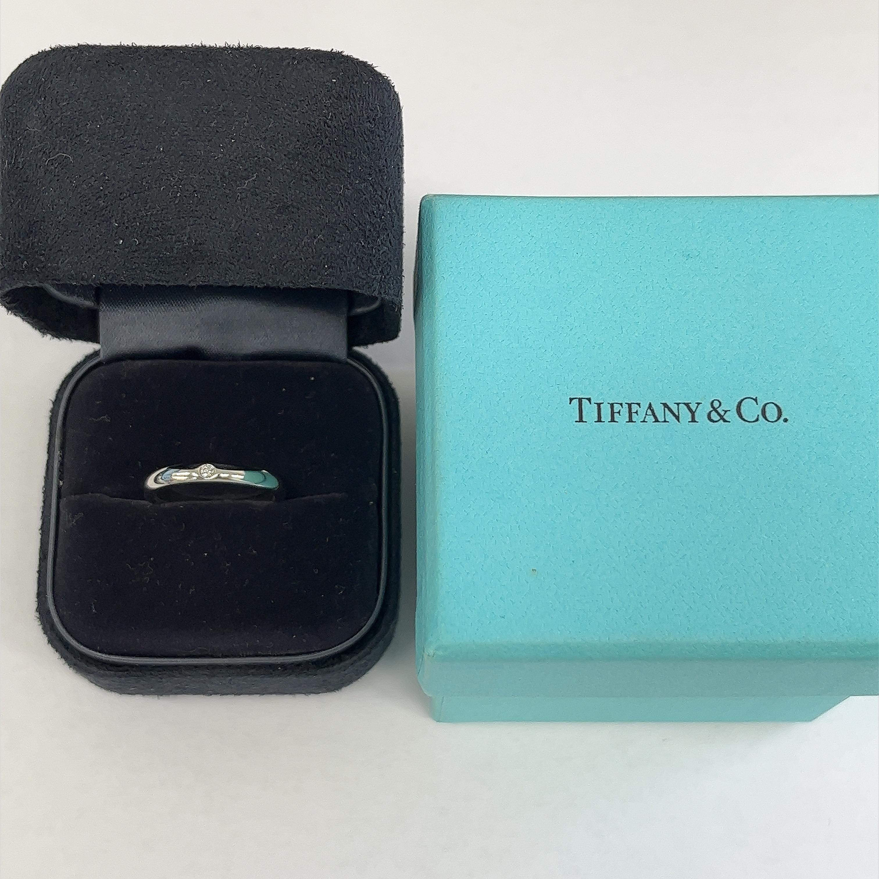 Tiffany & Co Elsa Peretti Platinum 0.02ct Diamond Band Ring For Sale 1