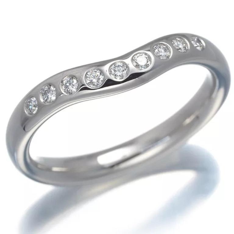 Round Cut TIFFANY & Co. Elsa Peretti Platinum .10ct Diamond 3mm Curved Band Ring 5.5 For Sale