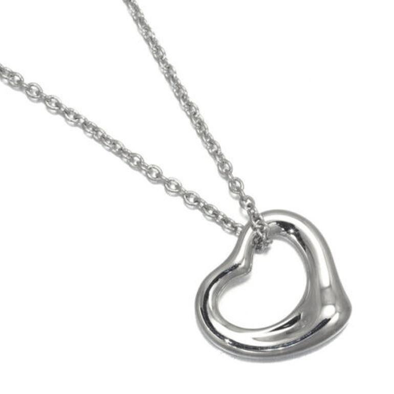 TIFFANY & Co. Elsa Peretti Platin 11mm Halskette mit offenem Herz-Anhänger

Metall: Platin
Kette: 16