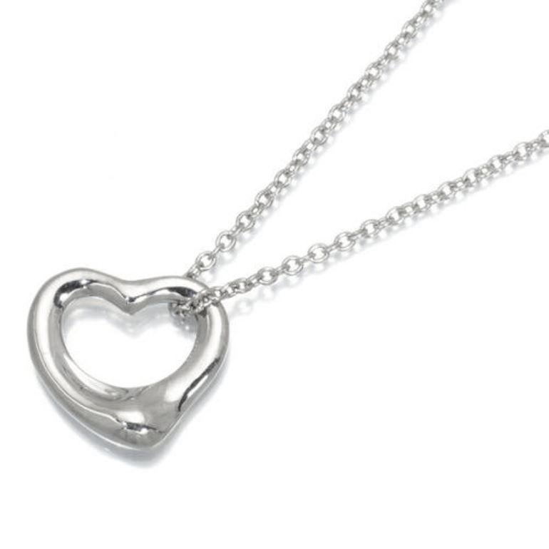 Women's TIFFANY & Co. Elsa Peretti Platinum 11mm Open Heart Pendant Necklace For Sale
