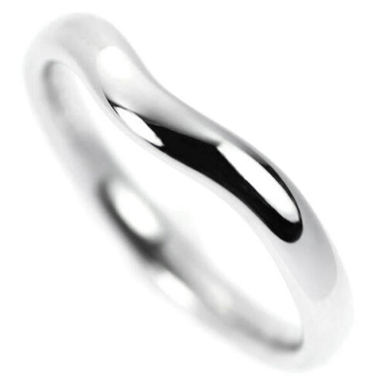 TIFFANY & Co. Elsa Peretti Alianza de Platino Curvada 3 mm 6,5 en Excelente estado para la venta en Los Angeles, CA