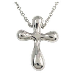 TIFFANY & Co. Collana con ciondolo a croce in platino di Elsa Peretti