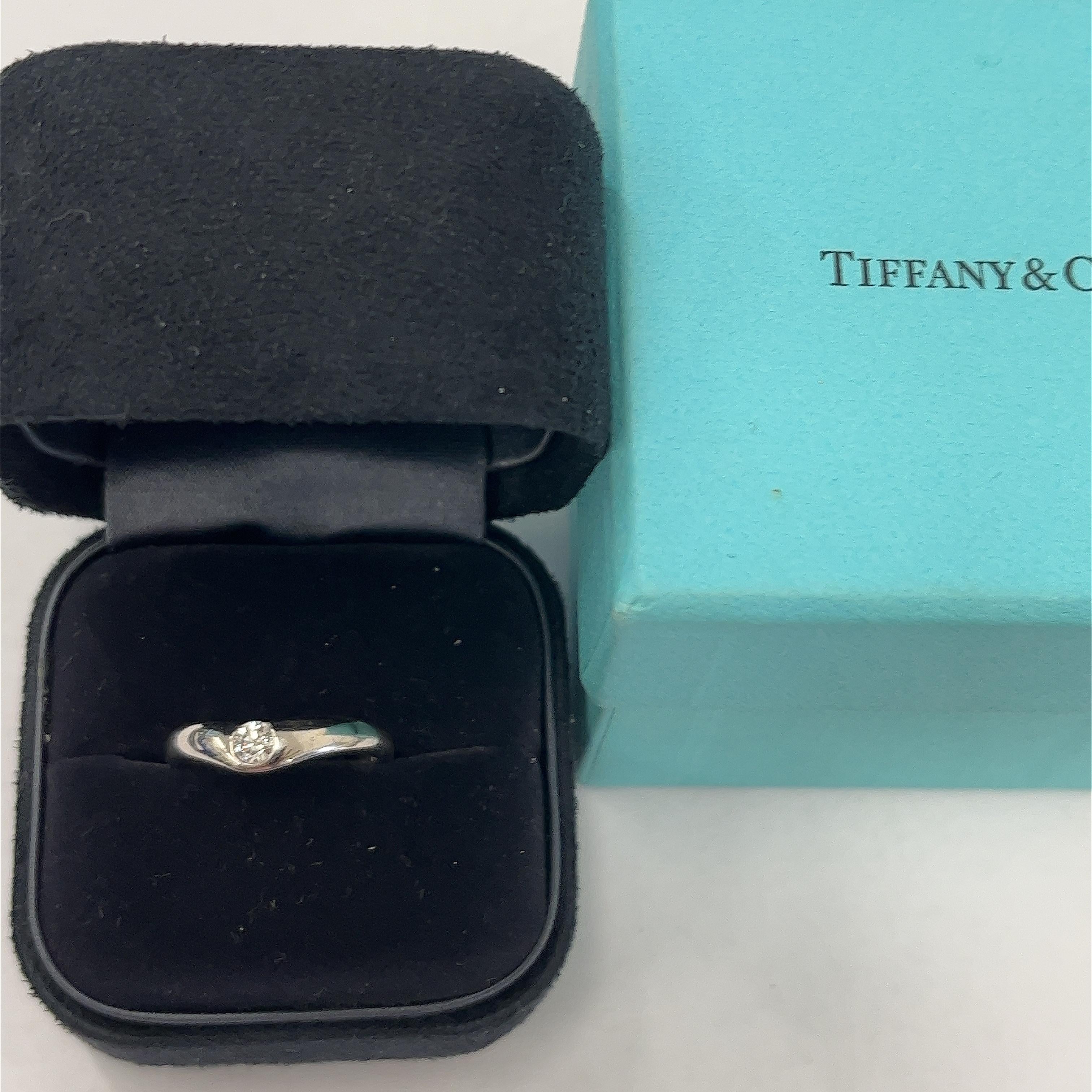 Tiffany & Co Elsa Peretti Platinum & Diamond curved ring set with 0.18ct diamond For Sale 1