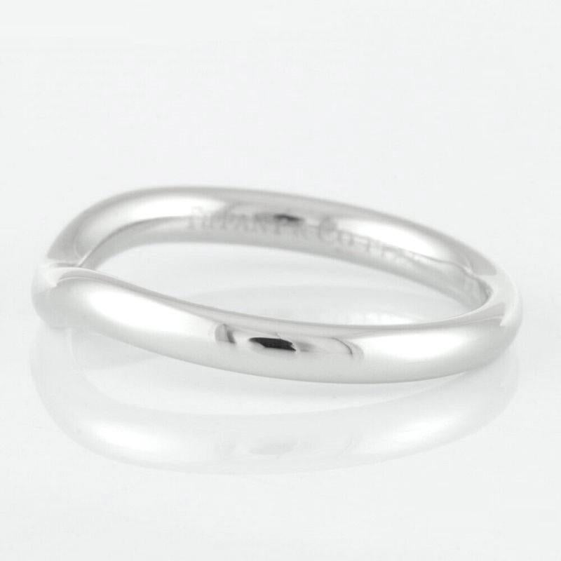 TIFFANY & Co. Elsa Peretti Platinum One Diamond Curved Wedding Band Ring 5.5 Excellent état - En vente à Los Angeles, CA
