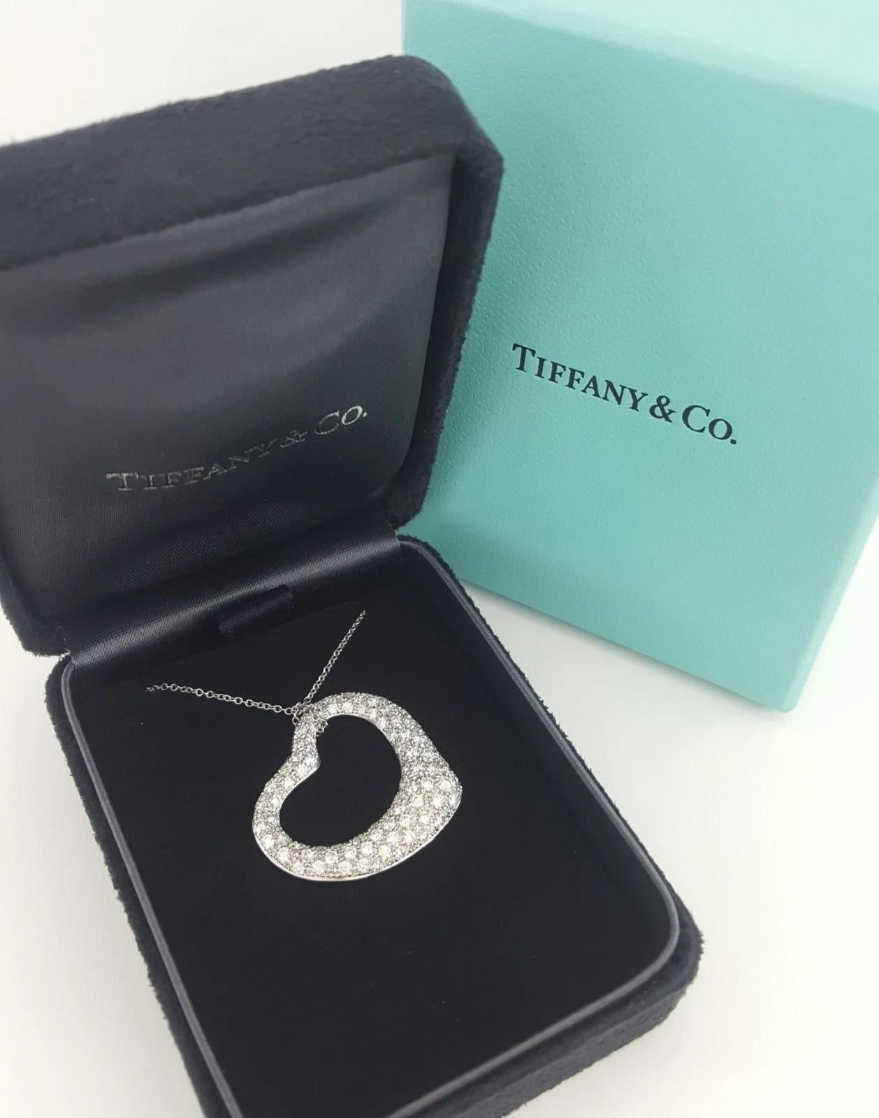 Contemporain Tiffany & Co. Elsa Peretti Collier en platine avec diamant en forme de cœur ouvert 2 carats 17