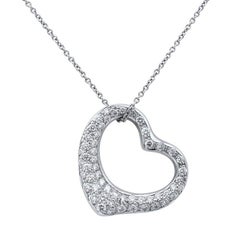 Tiffany & Co. Collier Elsa Peretti avec pendentif en forme de cœur en pavé de diamants en platine Cette st