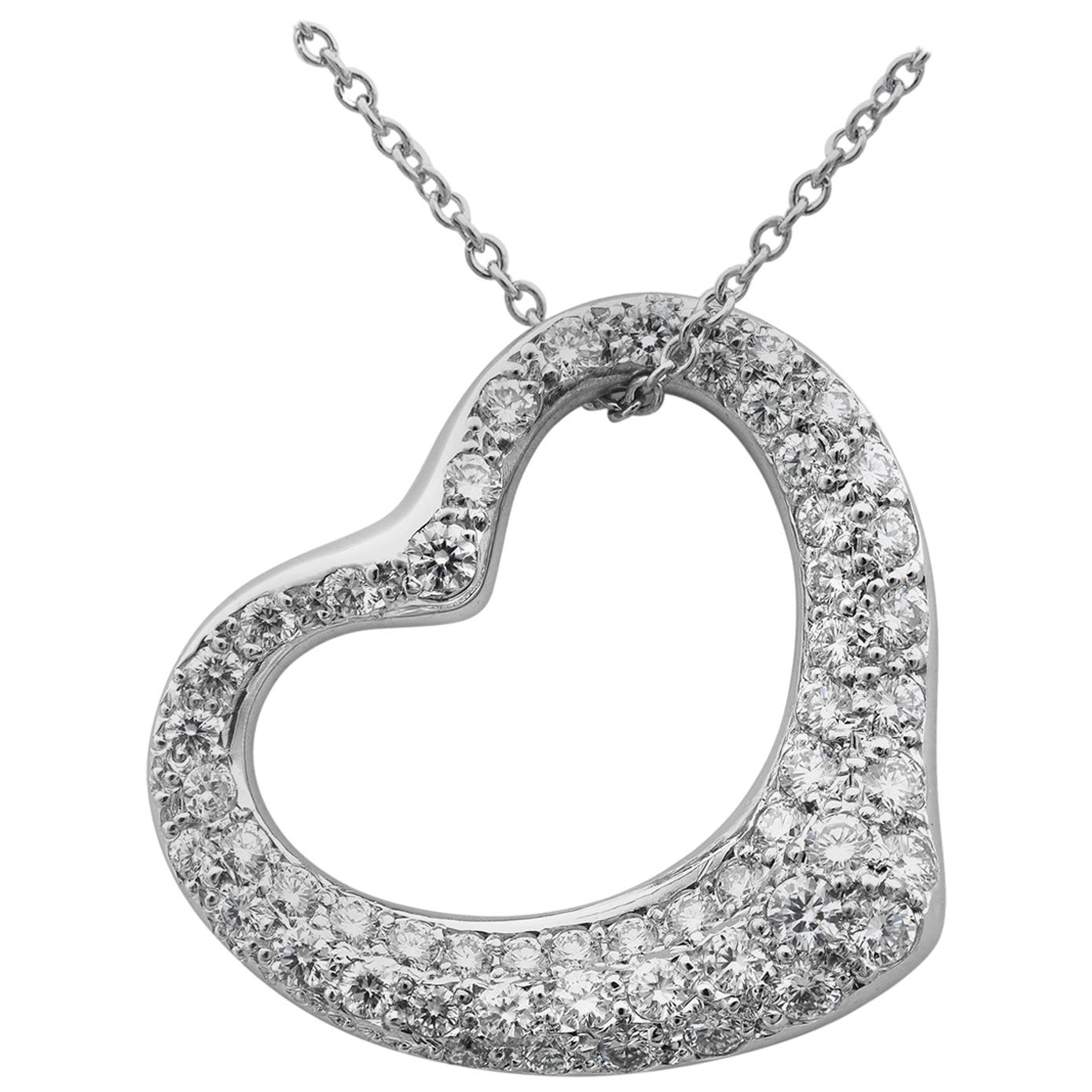Tiffany & Co. Pendentif Elsa Peretti en cœur ouvert en platine et diamants pavés, de 0,95 carat en vente